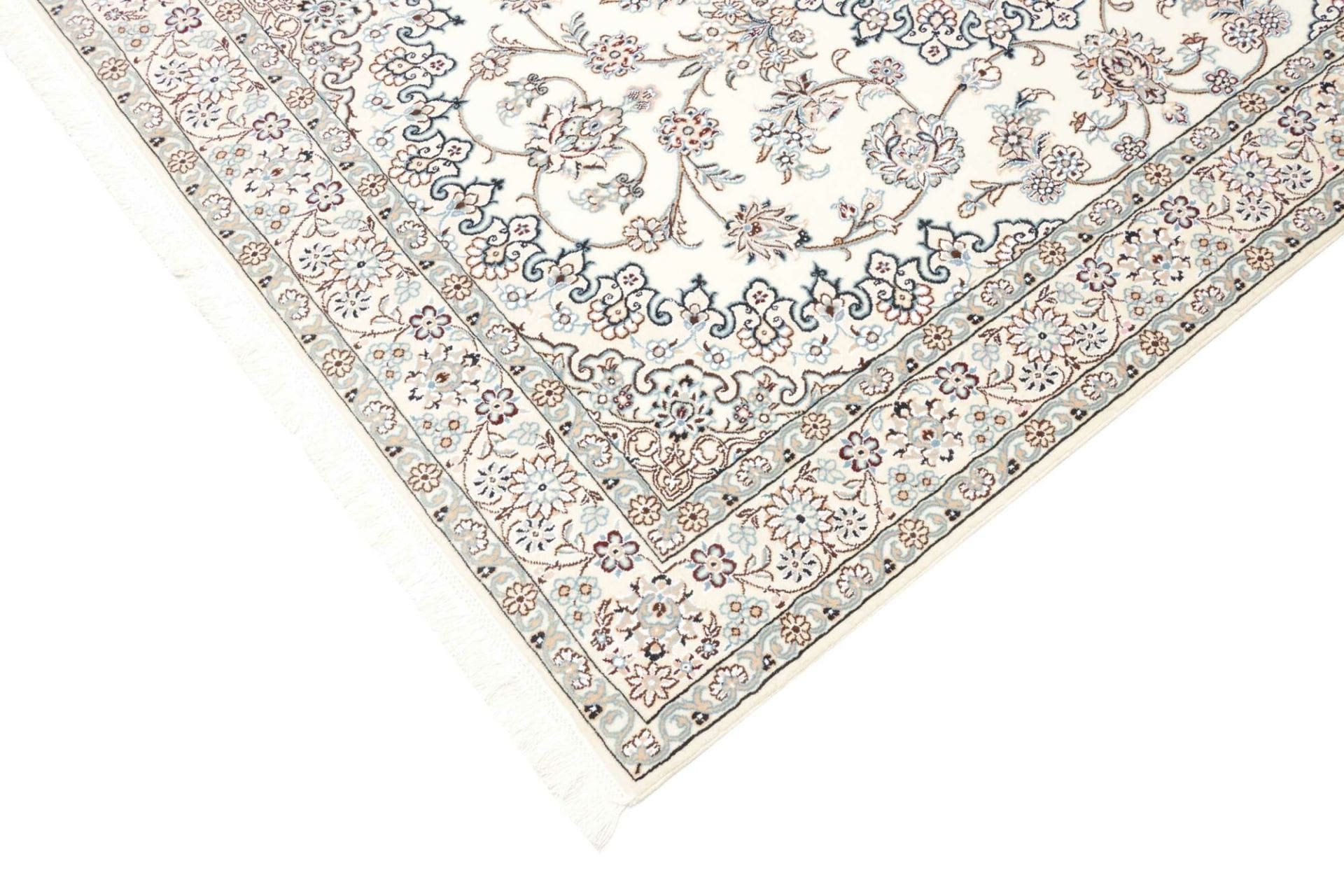 Nain Perserteppich 135 × 206 cm aus Wolle, handgeknüpft