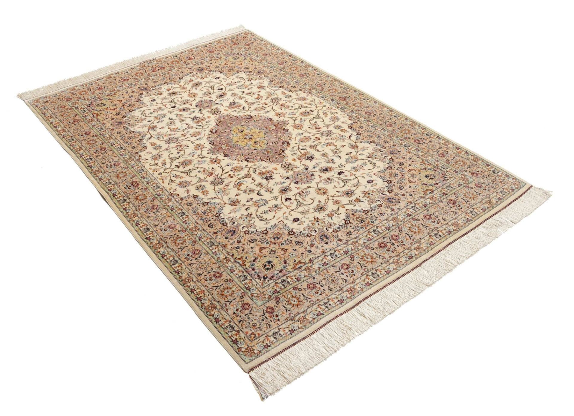 Ghom Perserteppich aus Iran, 141 × 200 cm
