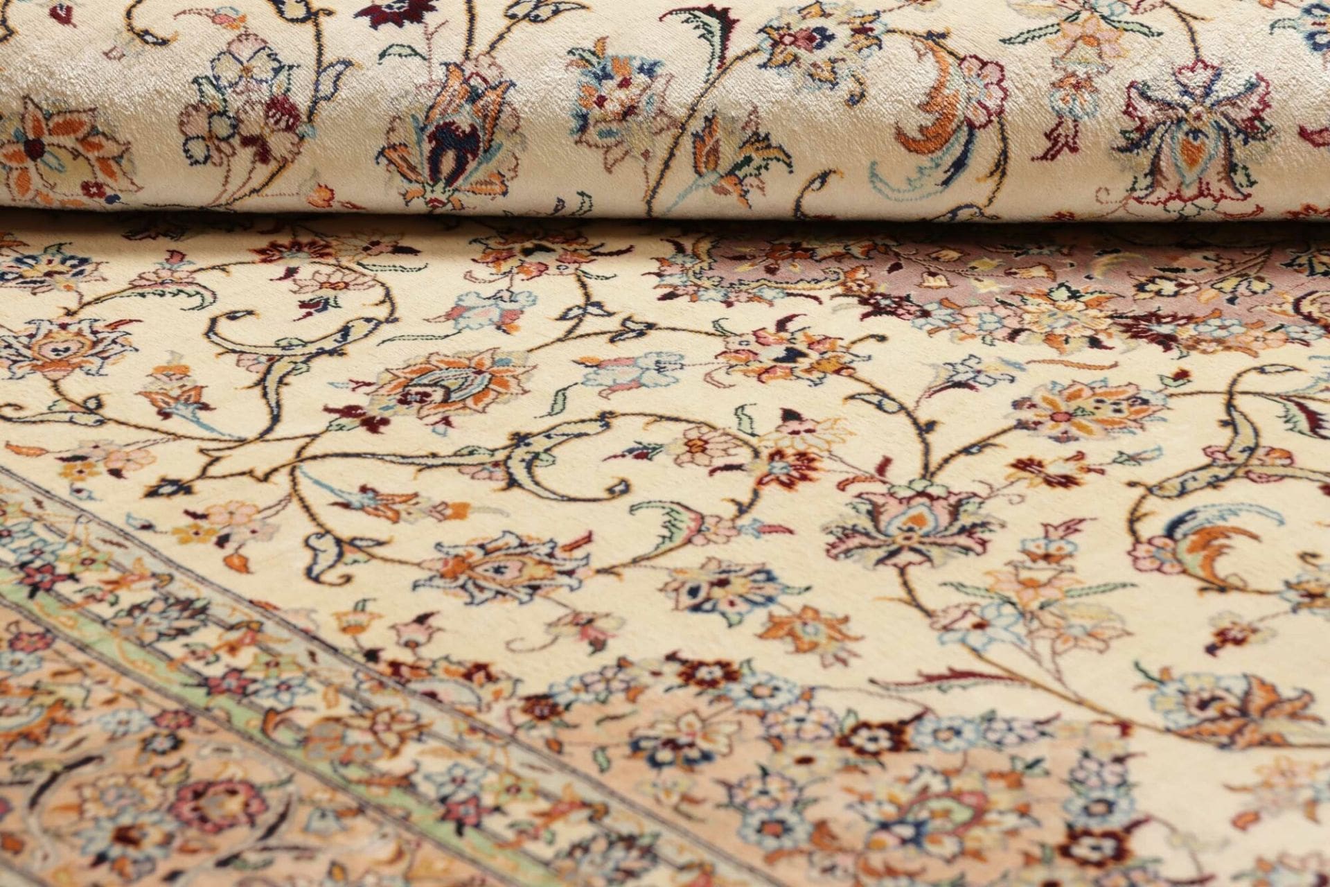 Ghom Perserteppich aus Iran, 141 × 200 cm