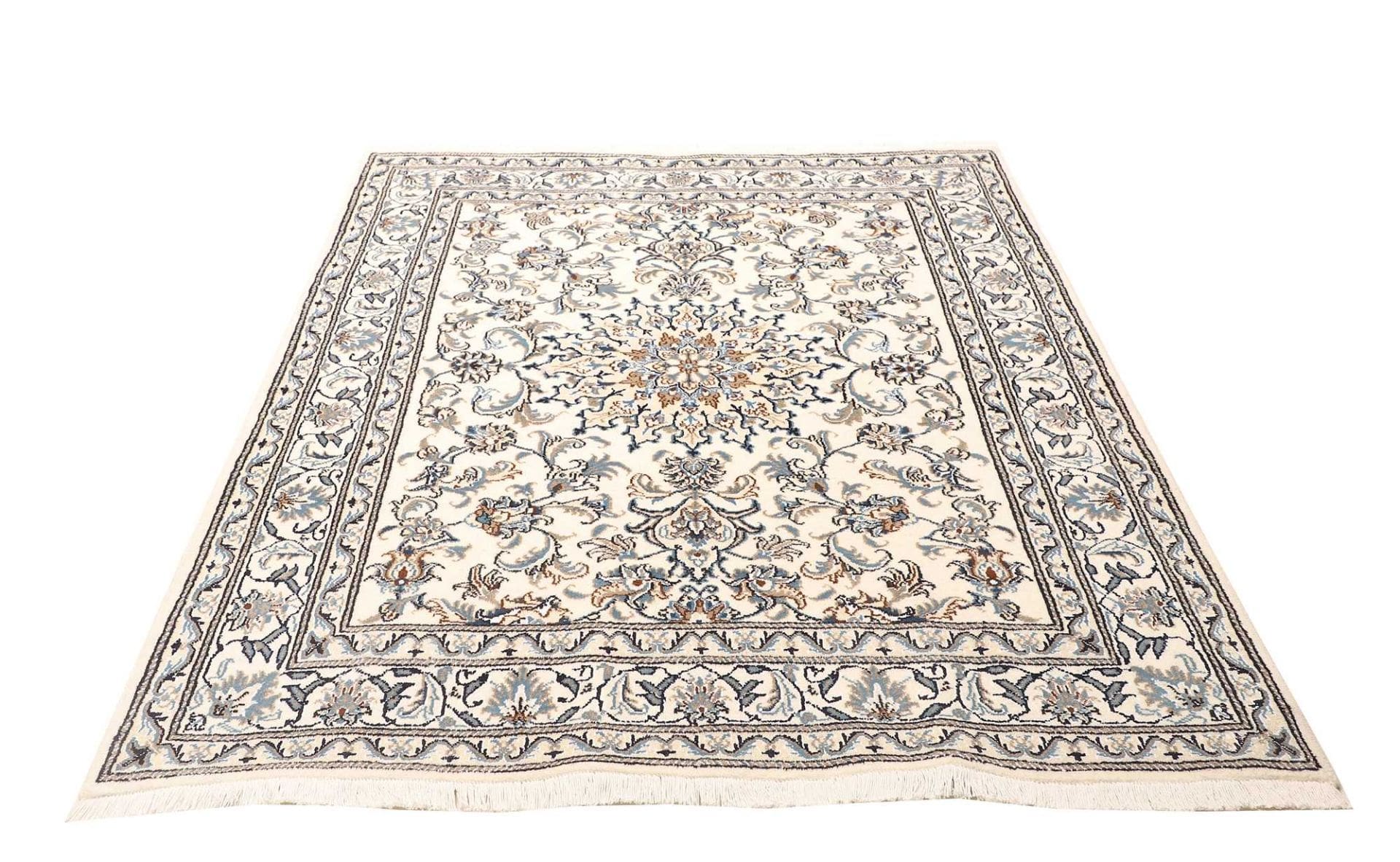 Nain Perserteppich aus Iran, 153 × 200 cm