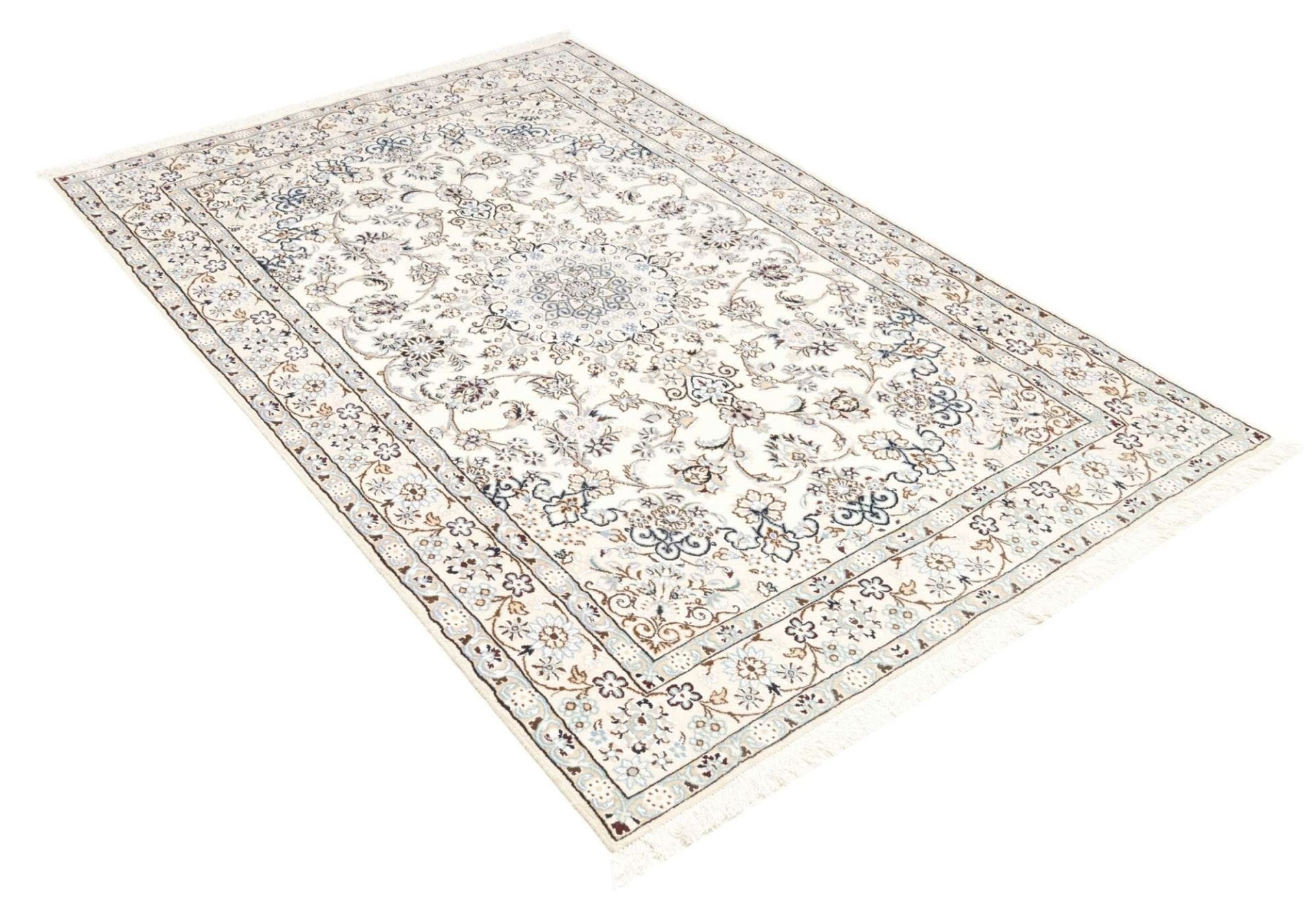 Nain Perserteppich aus Iran, 131 × 202 cm