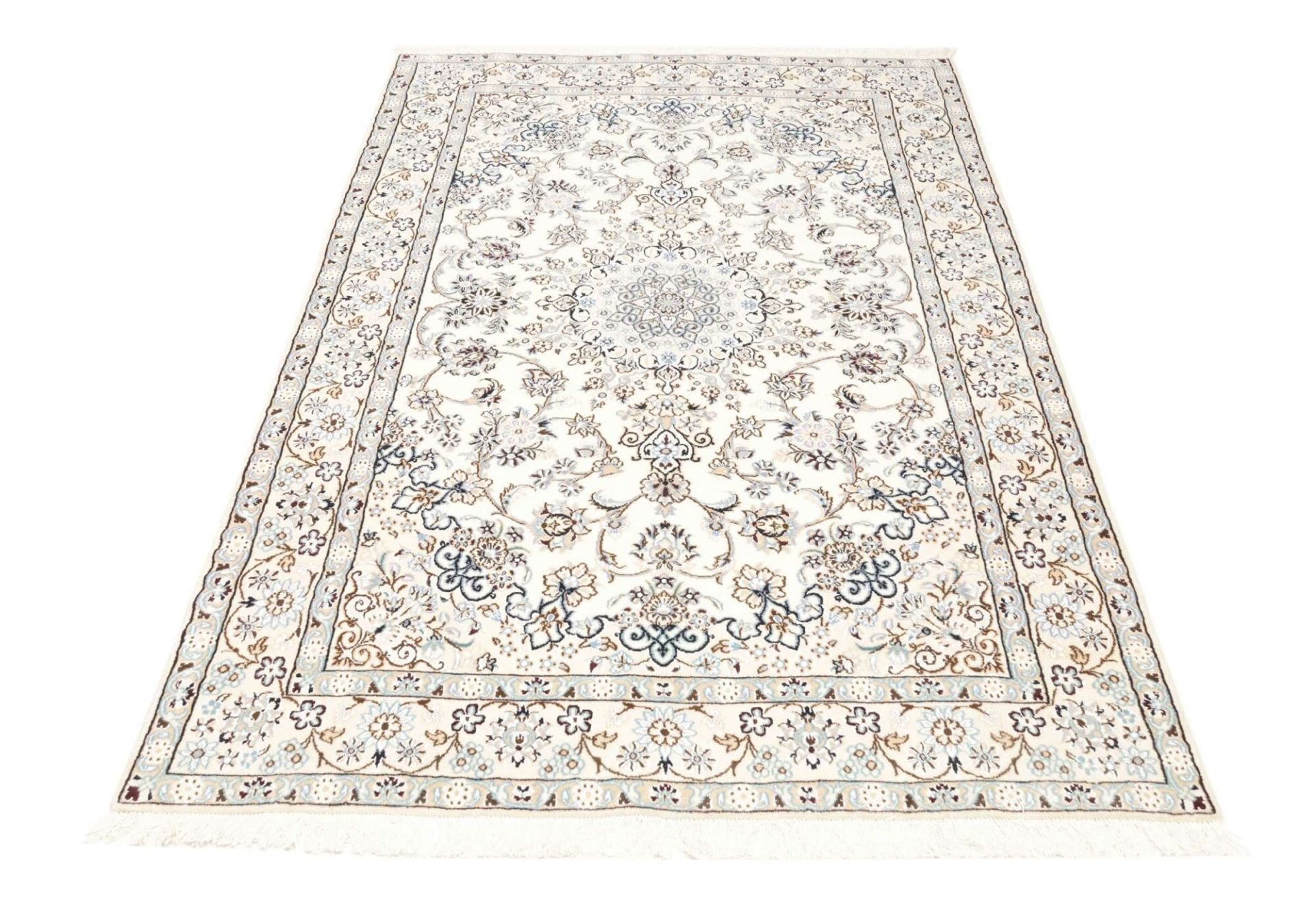 Nain Perserteppich aus Iran, 131 × 202 cm