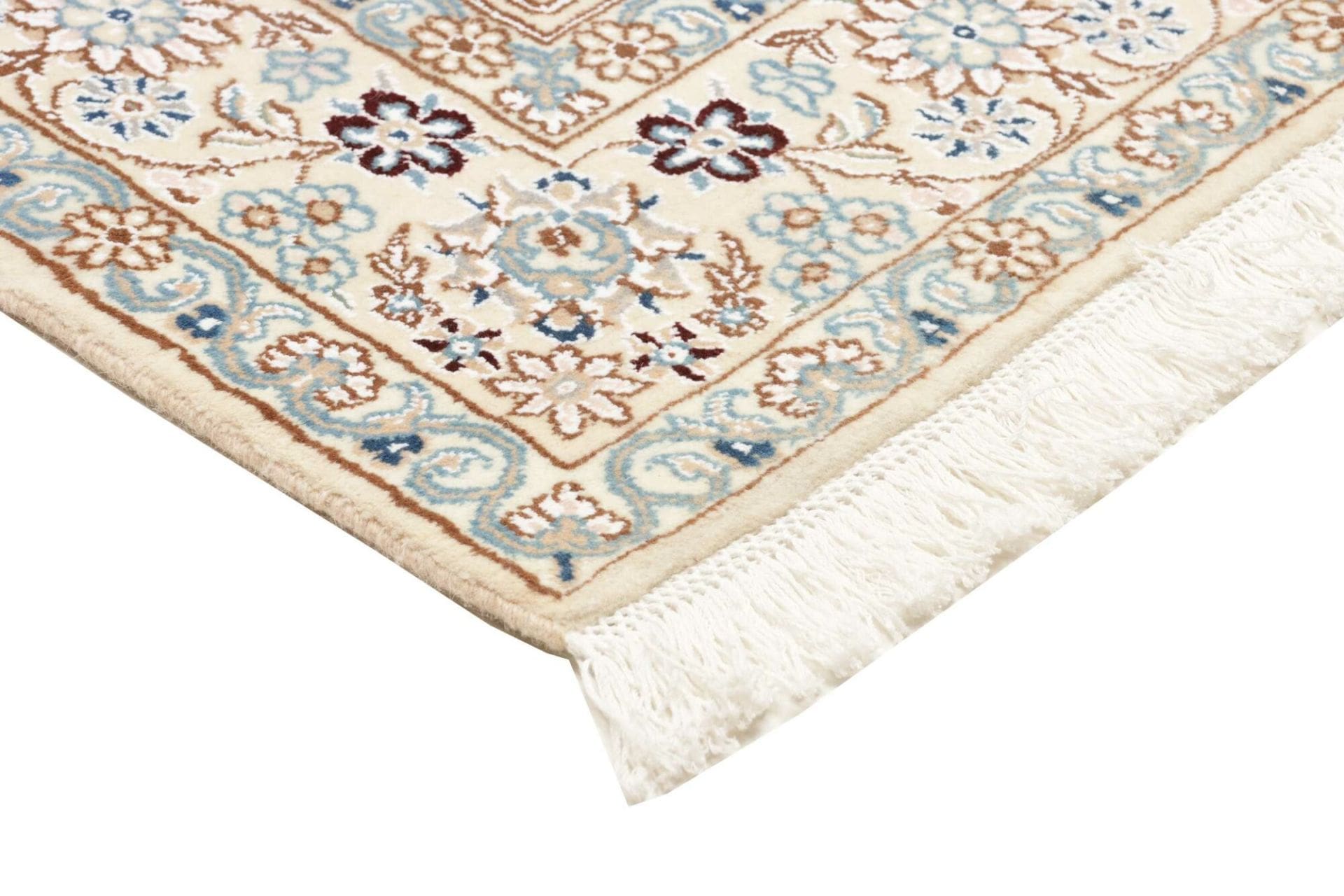 Nain Perserteppich aus Iran, 139 × 217 cm
