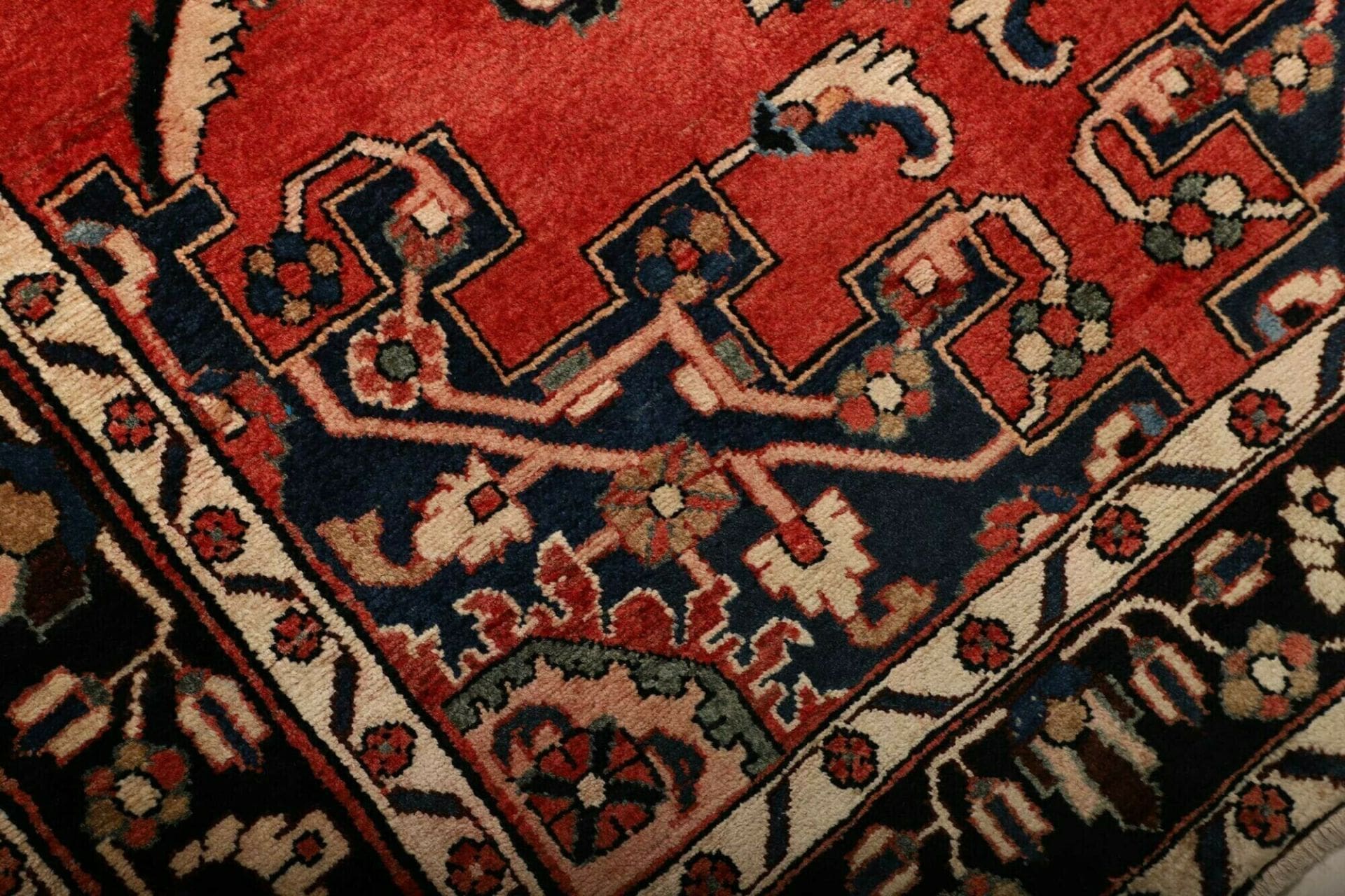 Hamadan Herati Perserteppich aus Iran, 135 × 195 cm