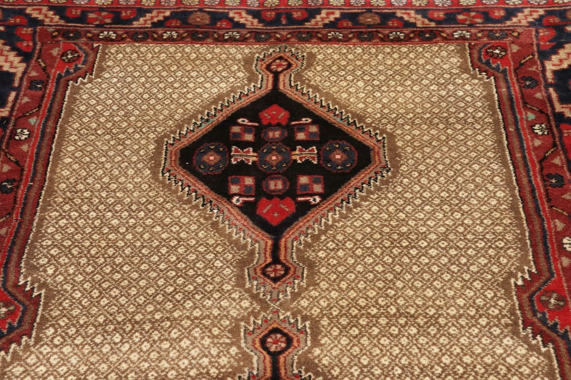 Perserteppich 130 × 182 cm aus Wolle, handgeknüpft