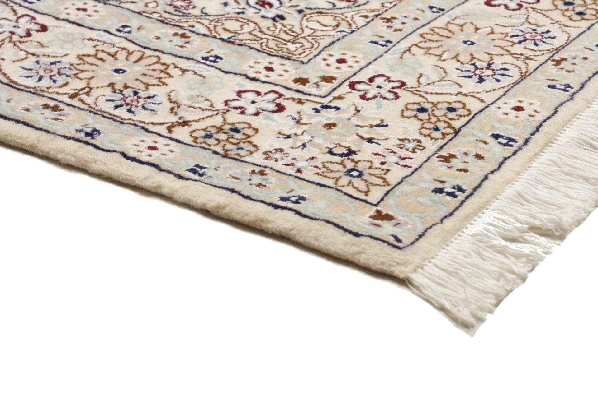 Nain Perserteppich 137 × 202 cm aus Wolle, handgeknüpft