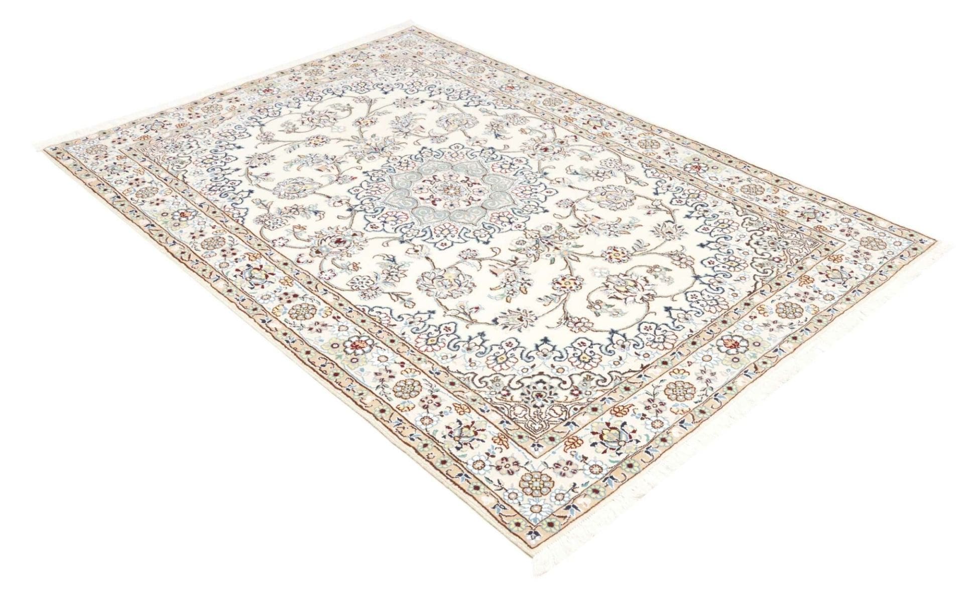 Handgeknüpfter Nain Perserteppich 141 × 204 cm