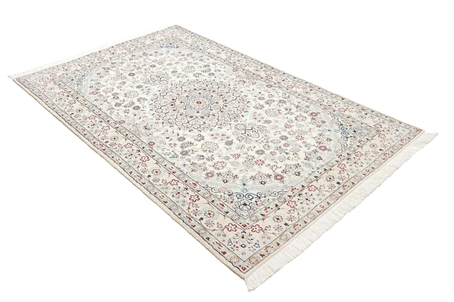 Handgeknüpfter Nain Perserteppich 133 × 210 cm
