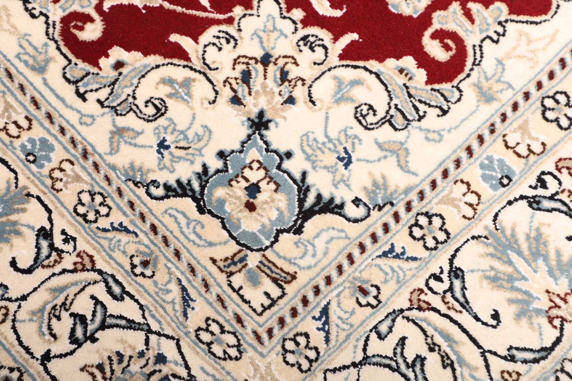 nain-teppich-148-x-200cm-florales-muster-schurwolle-handgeknupft-5 Nain Perserteppich aus Iran, 148 × 200 cm