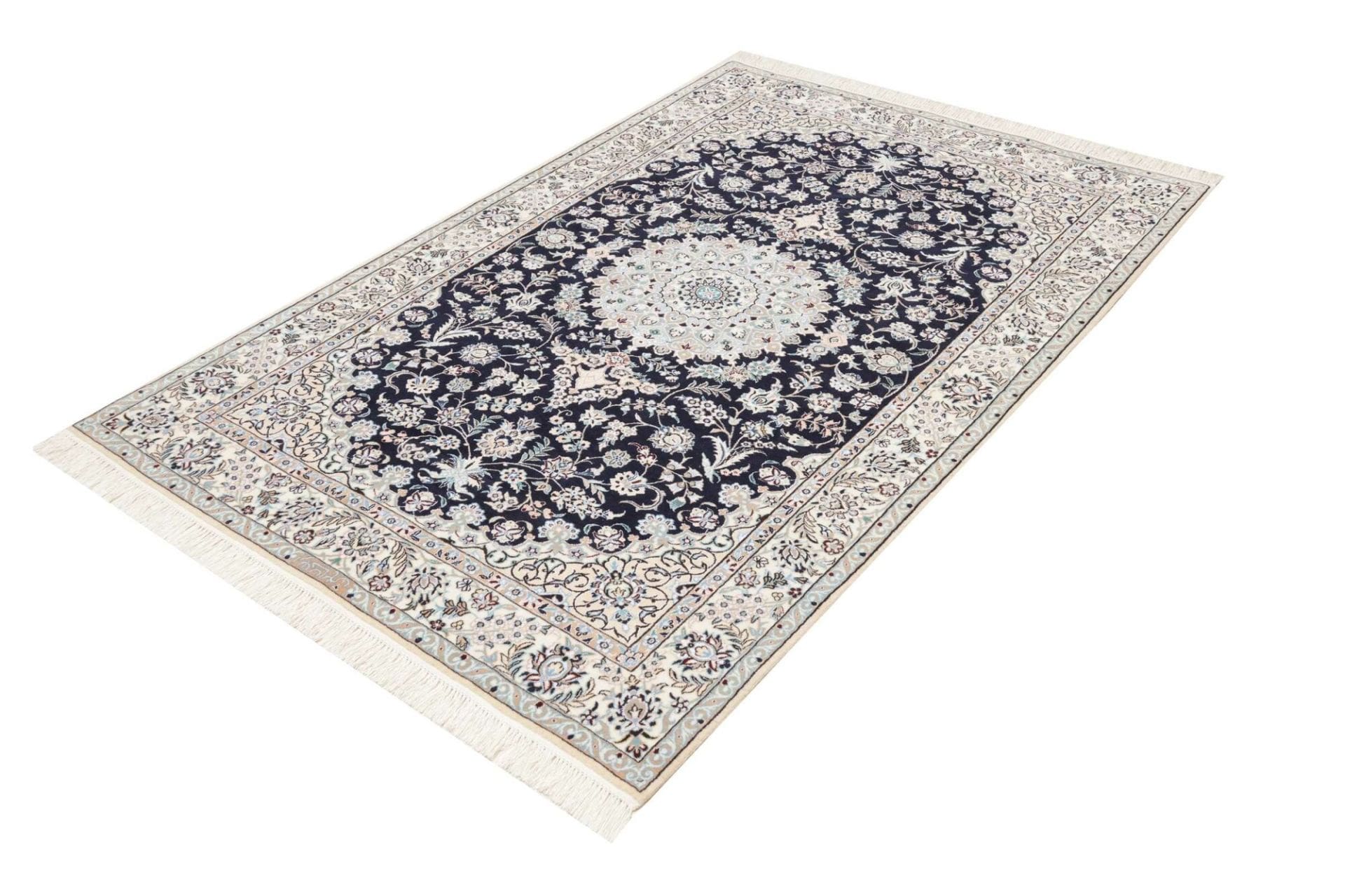Nain Perserteppich 128 × 190 cm aus Wolle, handgeknüpft