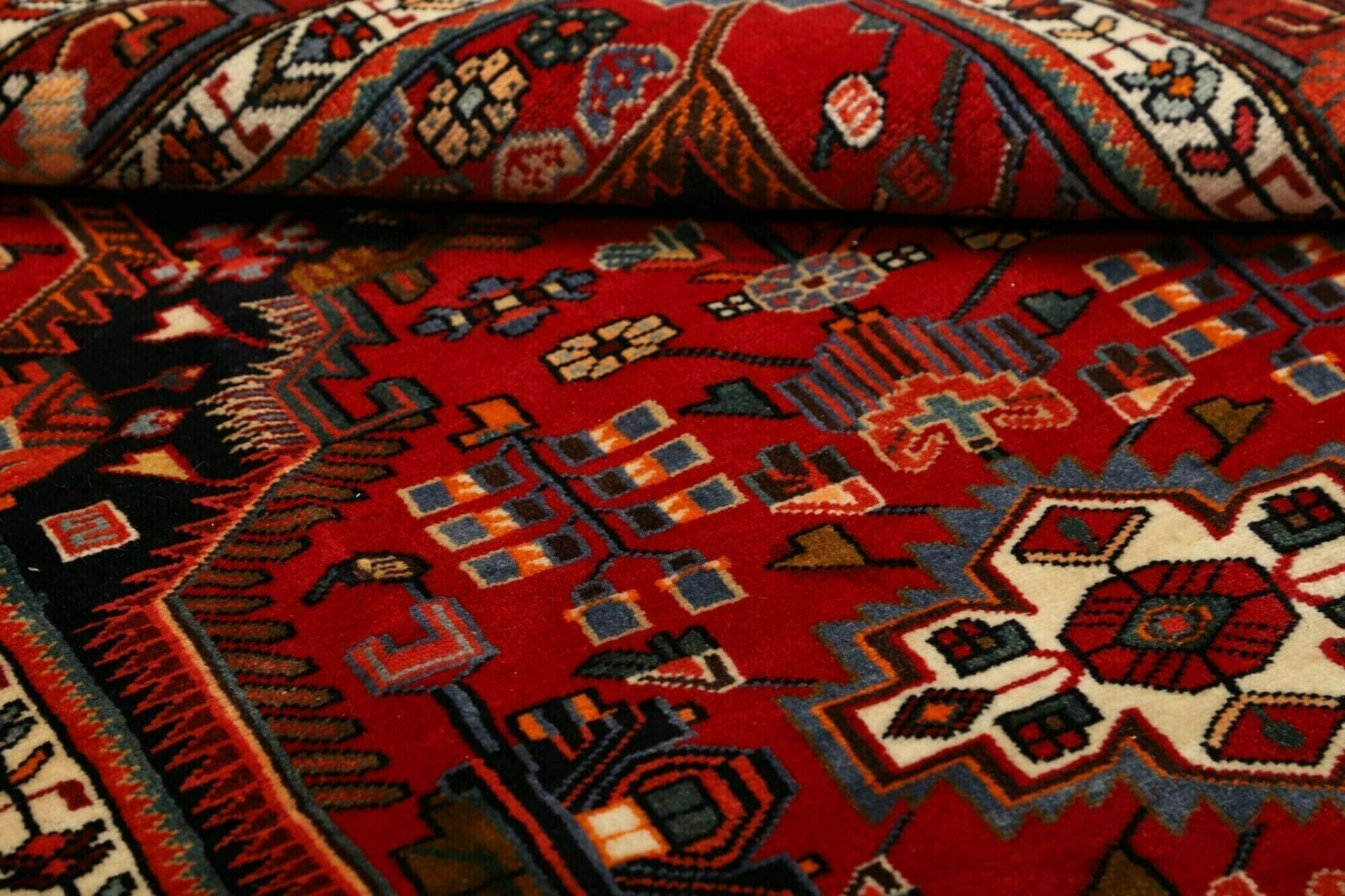 Hamadan Perserteppich aus Iran, 136 × 210 cm