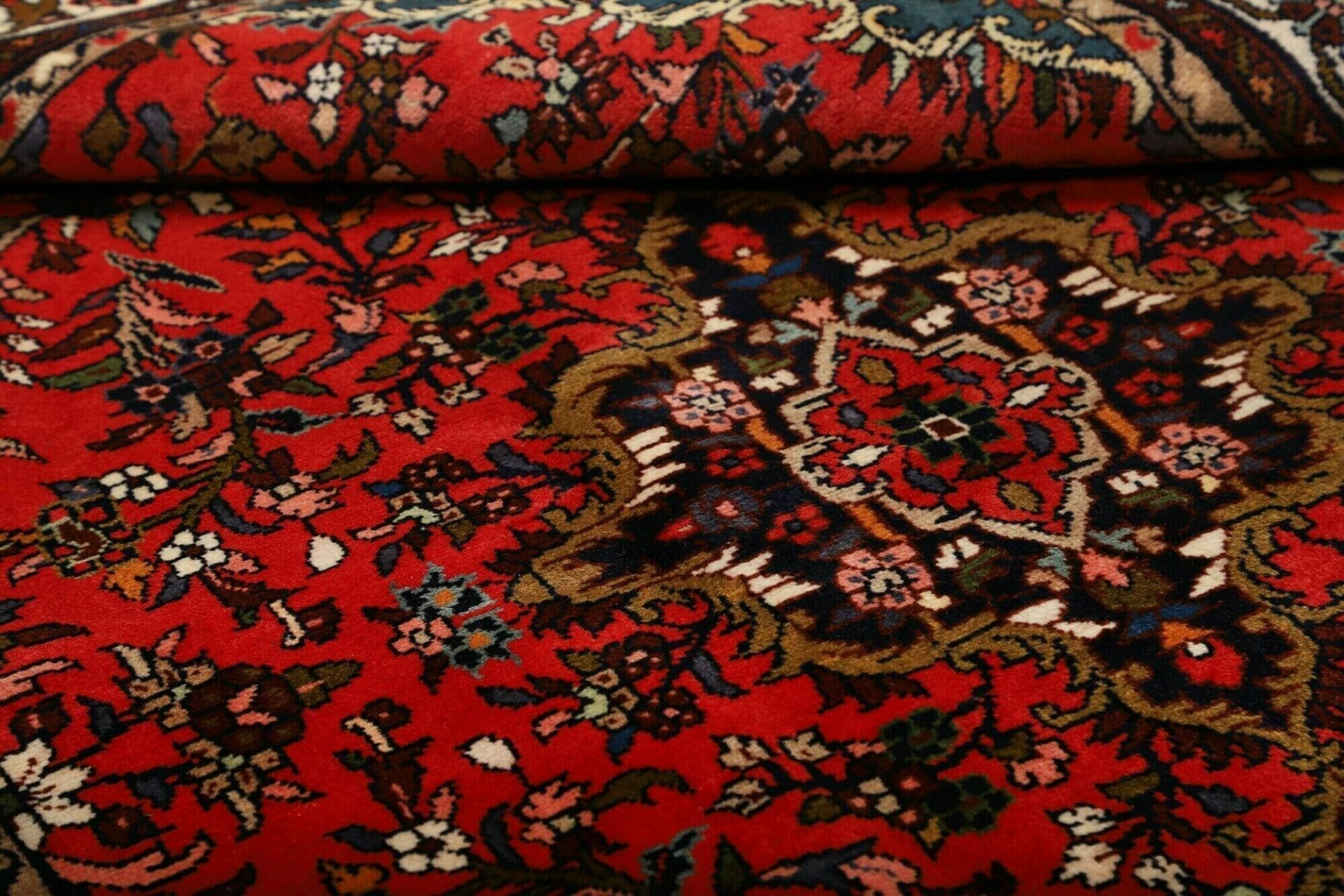 Hamadan Herati Perserteppich aus Iran, 131 × 195 cm