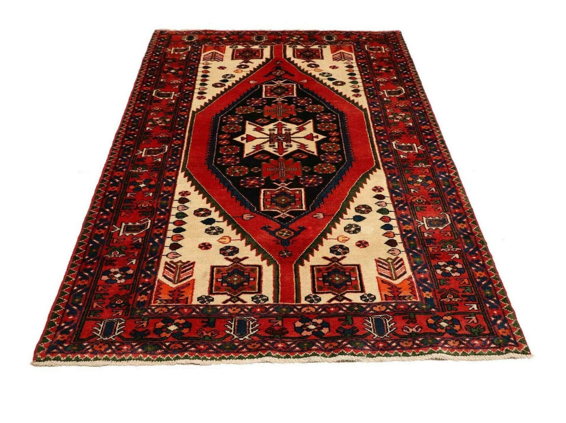 Handgeknüpfter Hamadan Perserteppich 139 × 203 cm