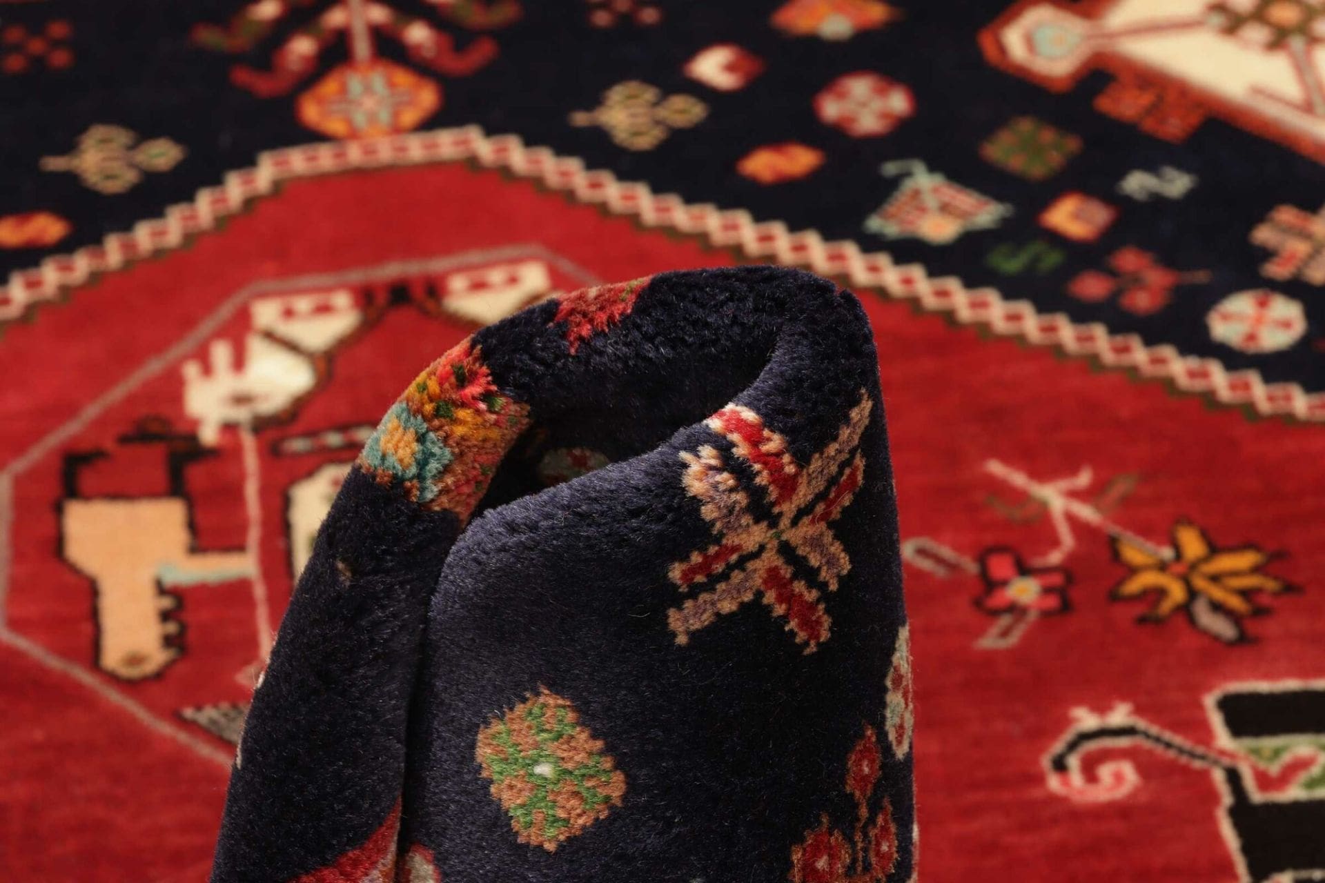 Qashqai Perserteppich aus Iran, 125 × 174 cm