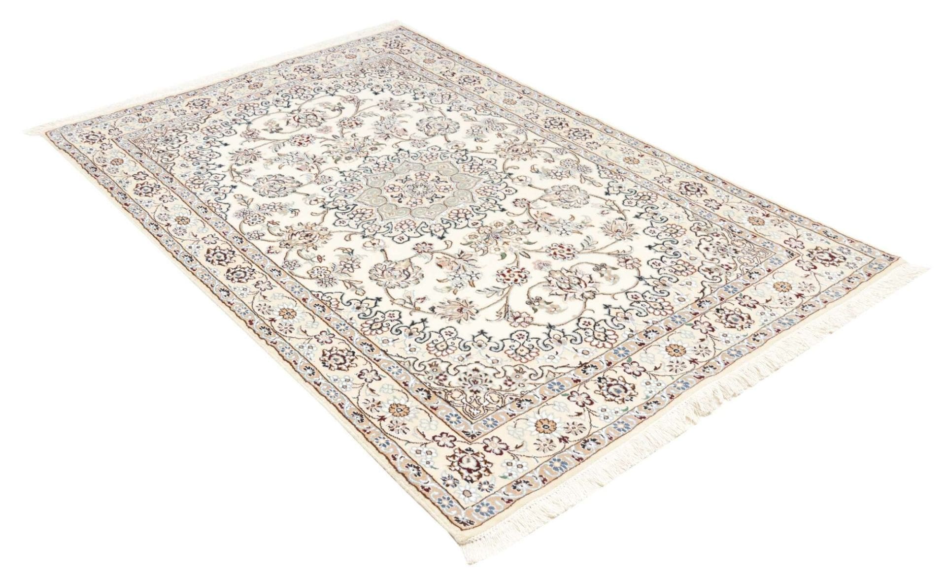 Handgeknüpfter Nain Perserteppich 133 × 200 cm