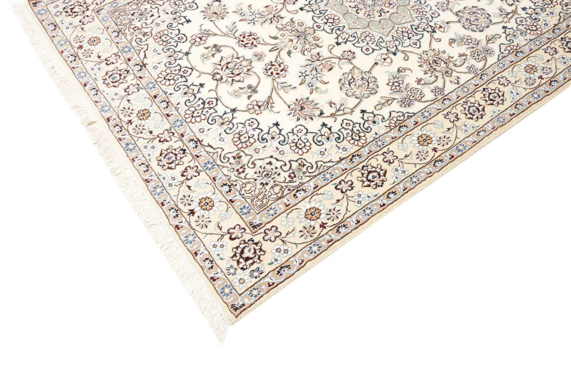 Handgeknüpfter Nain Perserteppich 133 × 200 cm