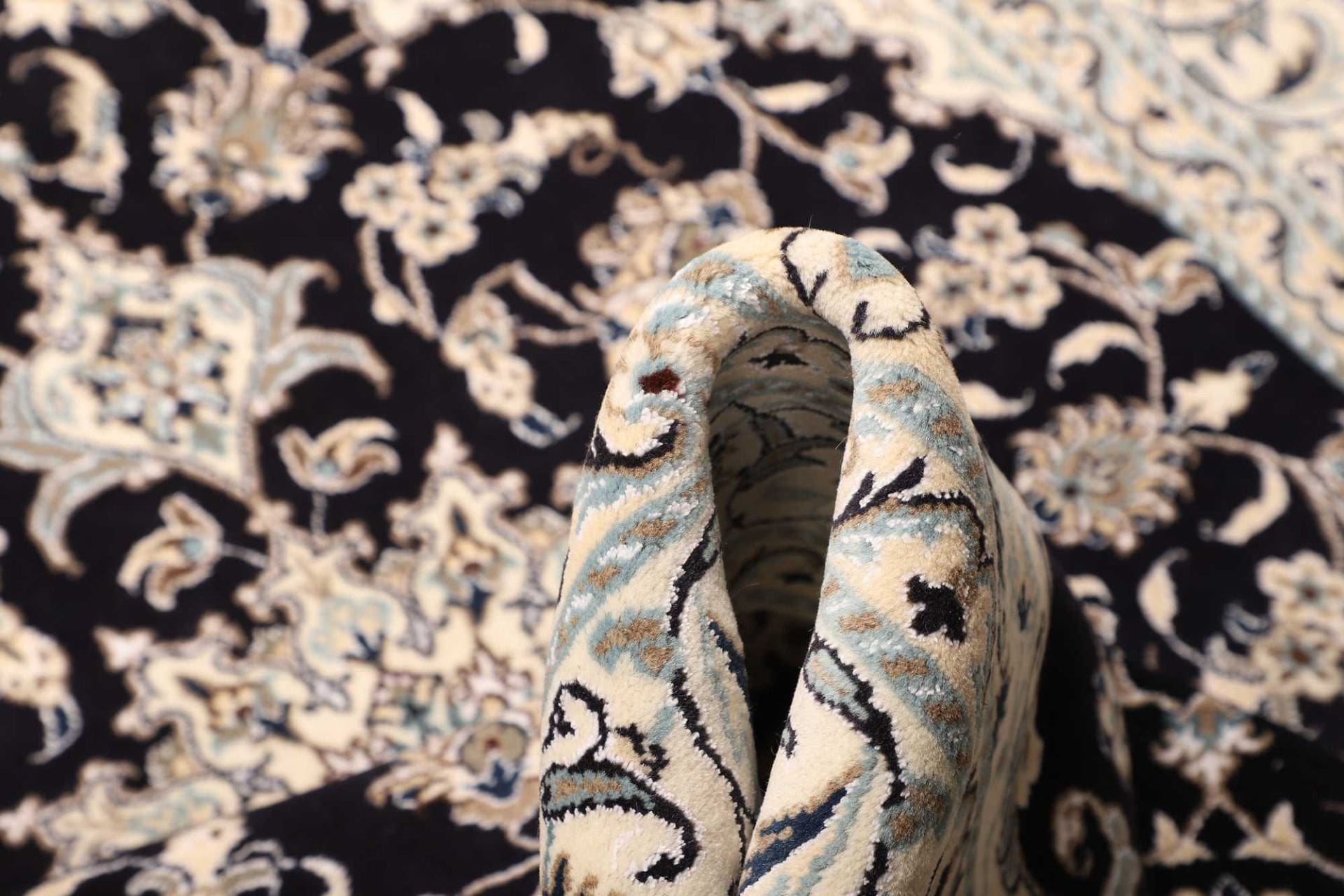 Nain Perserteppich aus Iran, 153 × 205 cm