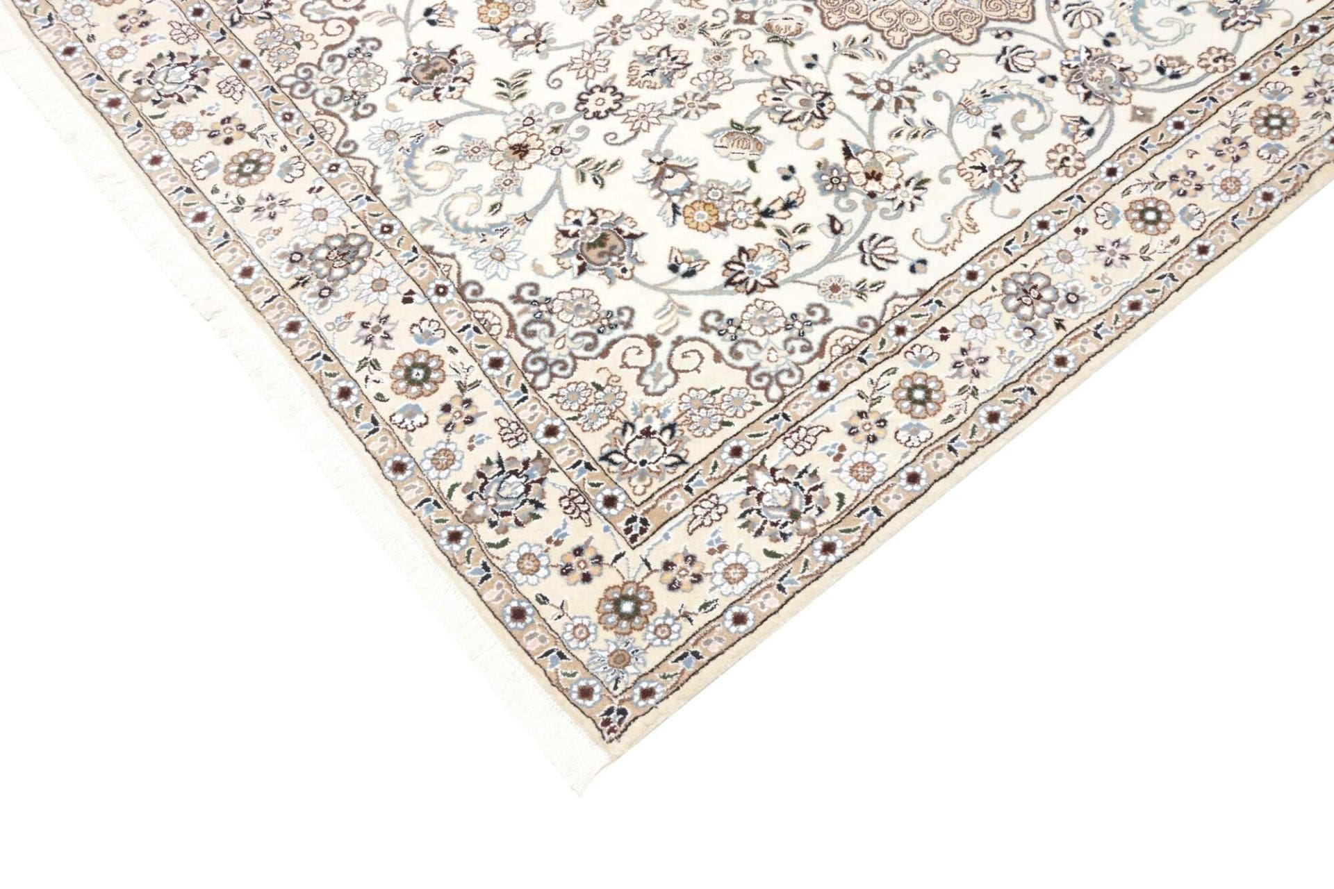 Handgeknüpfter Nain Perserteppich 136 × 210 cm