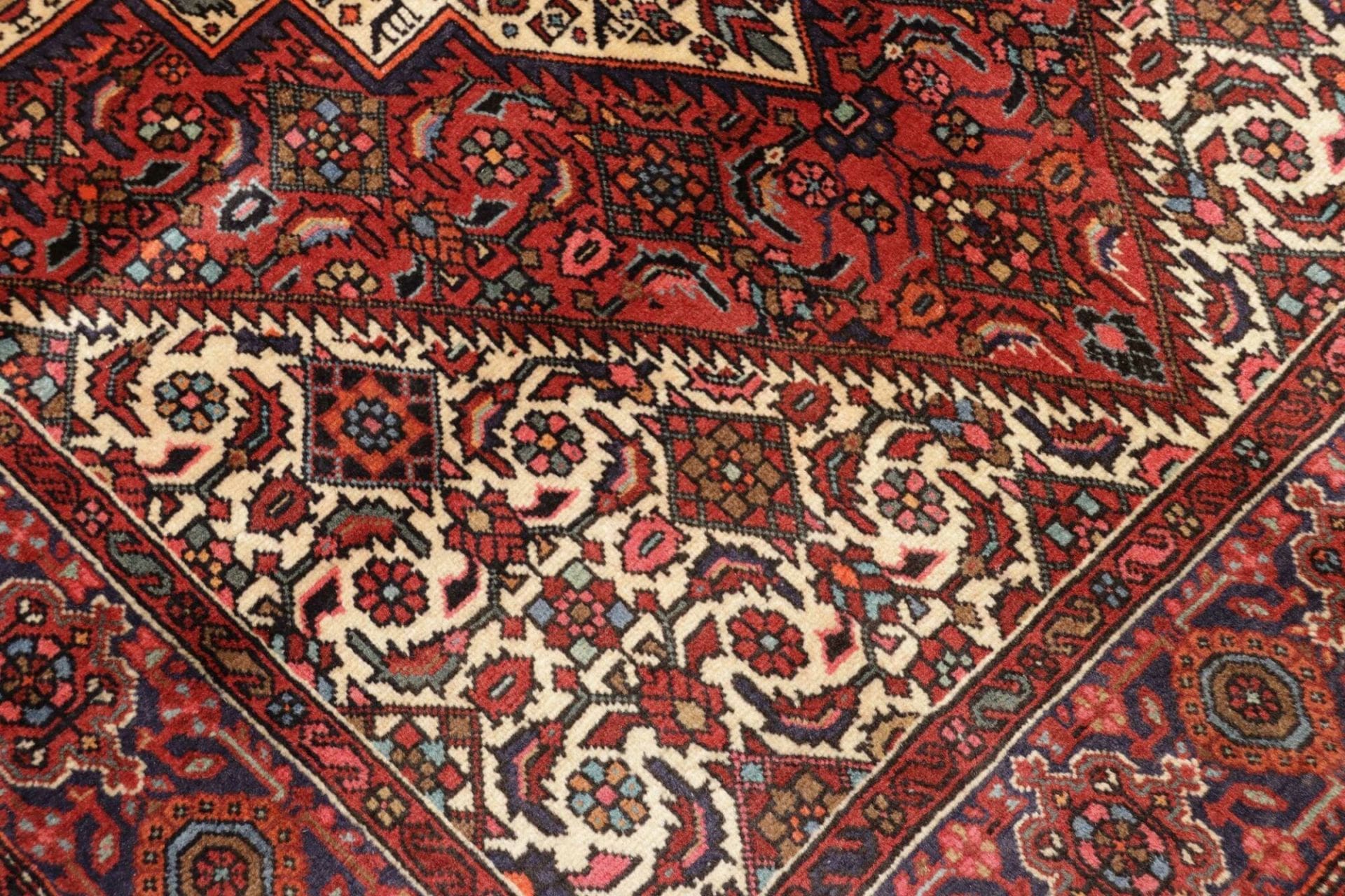 Handgeknüpfter Perserteppich 125 × 200 cm
