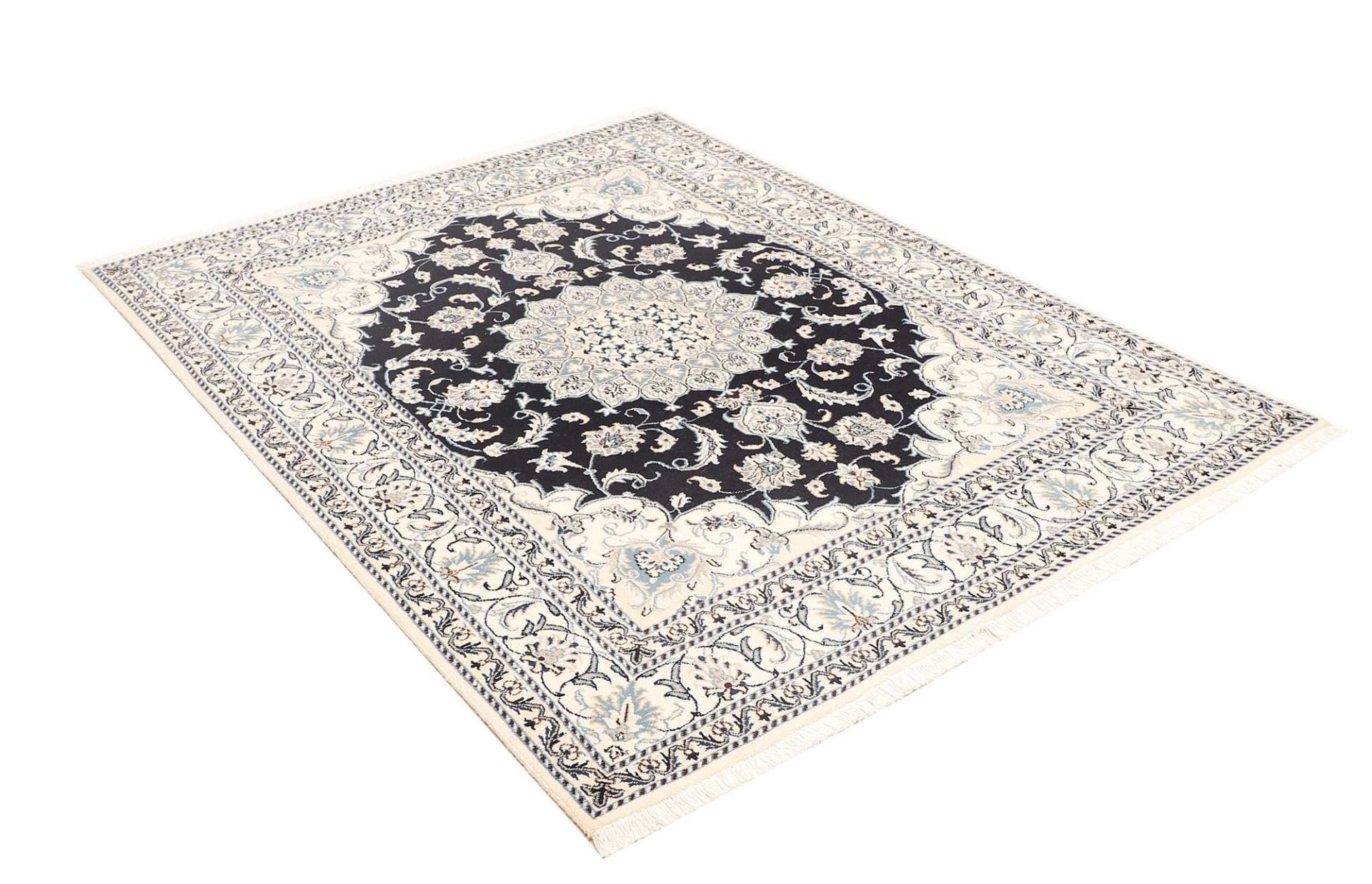 Handgeknüpfter Nain Perserteppich, 151 × 193 cm, Wolle