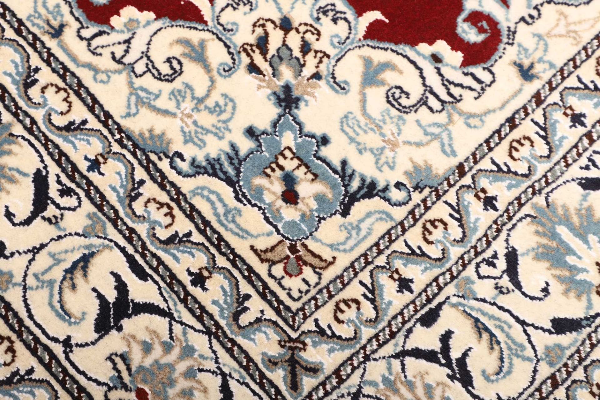 Nain Perserteppich aus Iran, 148 × 205 cm
