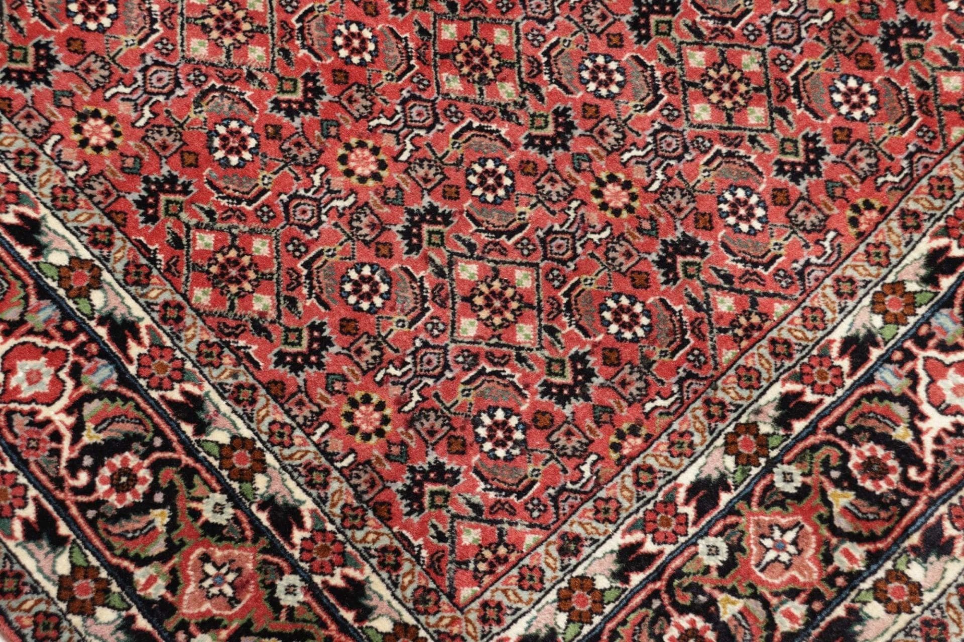 Bijar Perserteppich 133 × 205 cm aus Wolle, handgeknüpft