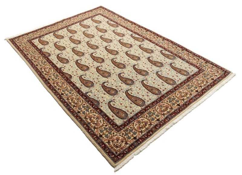 Handgeknüpfter Isfahan Perserteppich, 144 × 203 cm, Wolle & Seide