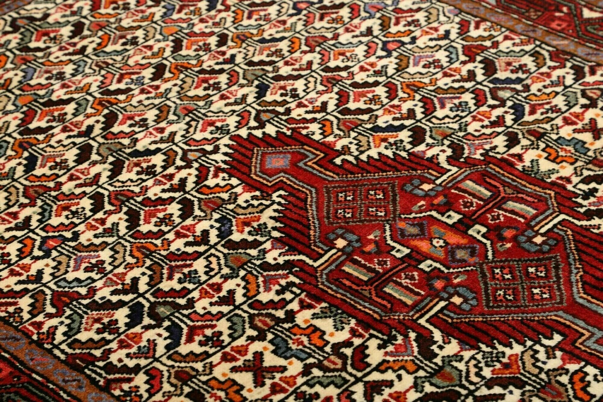 Hamadan Herati Perserteppich aus Iran, 131 × 208 cm