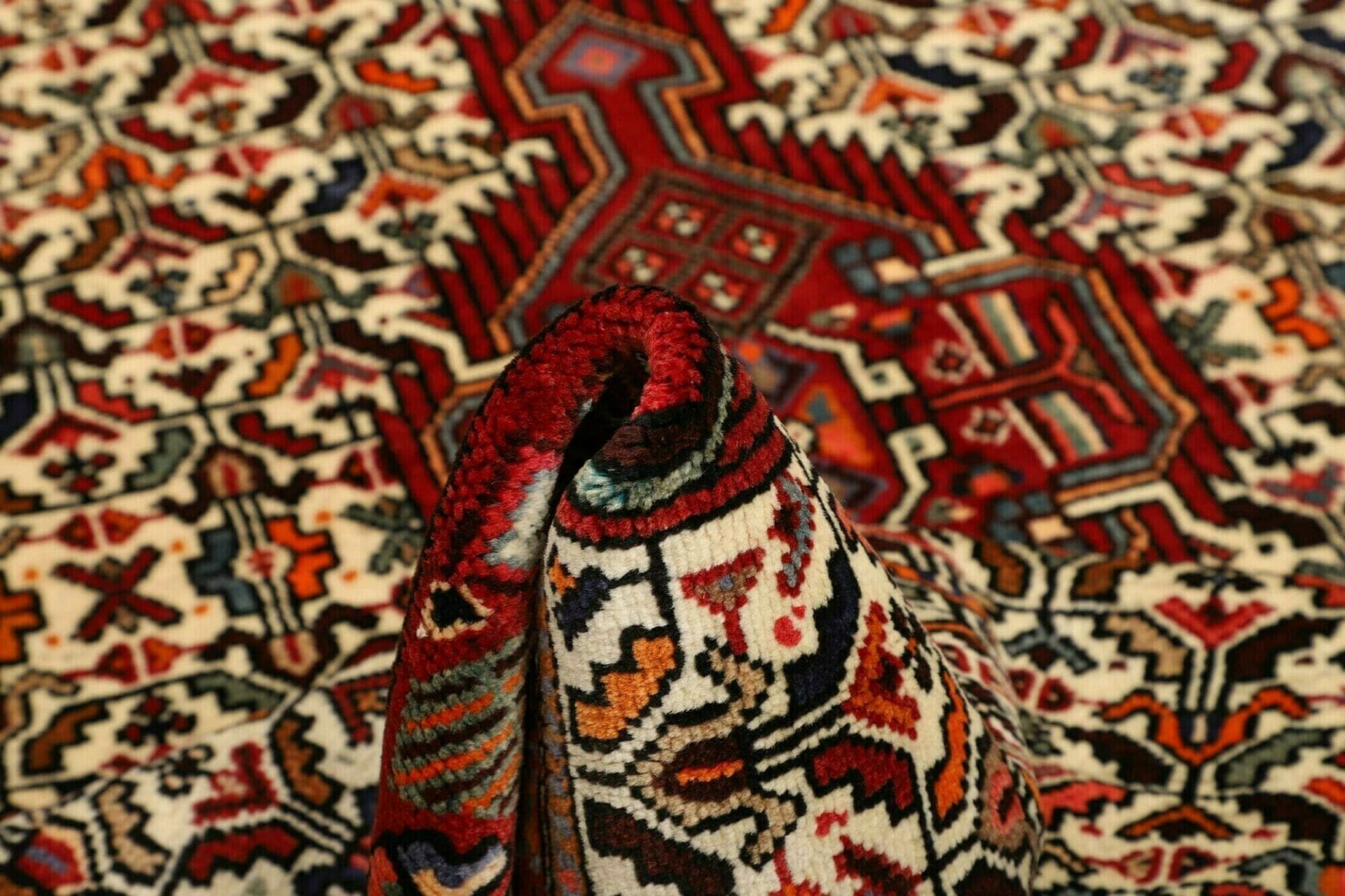 Hamadan Herati Perserteppich aus Iran, 131 × 208 cm