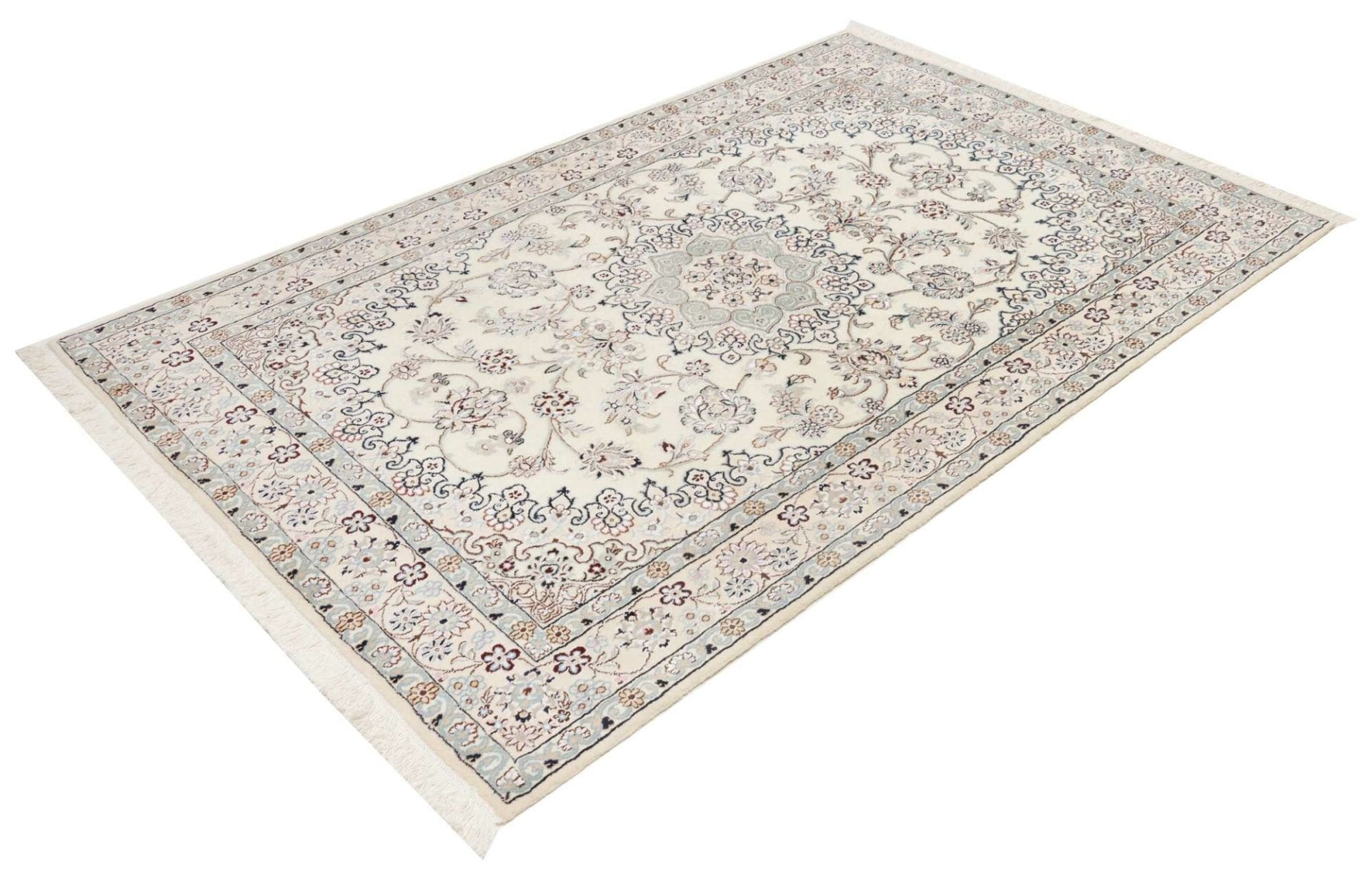 Nain Perserteppich 133 × 203 cm aus Wolle, handgeknüpft