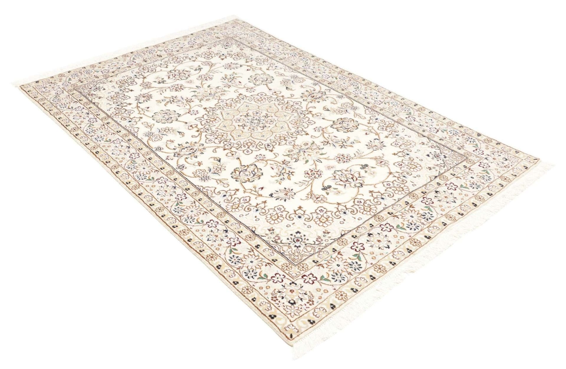 Nain Perserteppich 135 × 203 cm aus Wolle, handgeknüpft