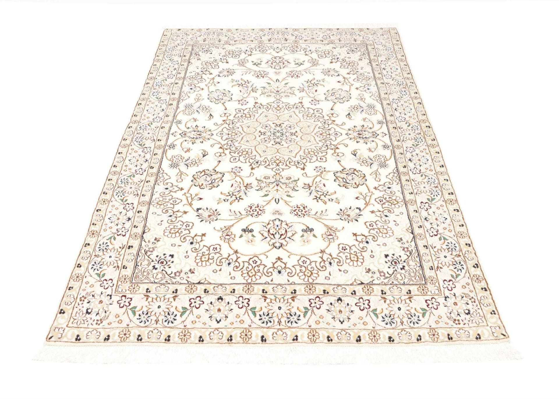 Nain Perserteppich 135 × 203 cm aus Wolle, handgeknüpft