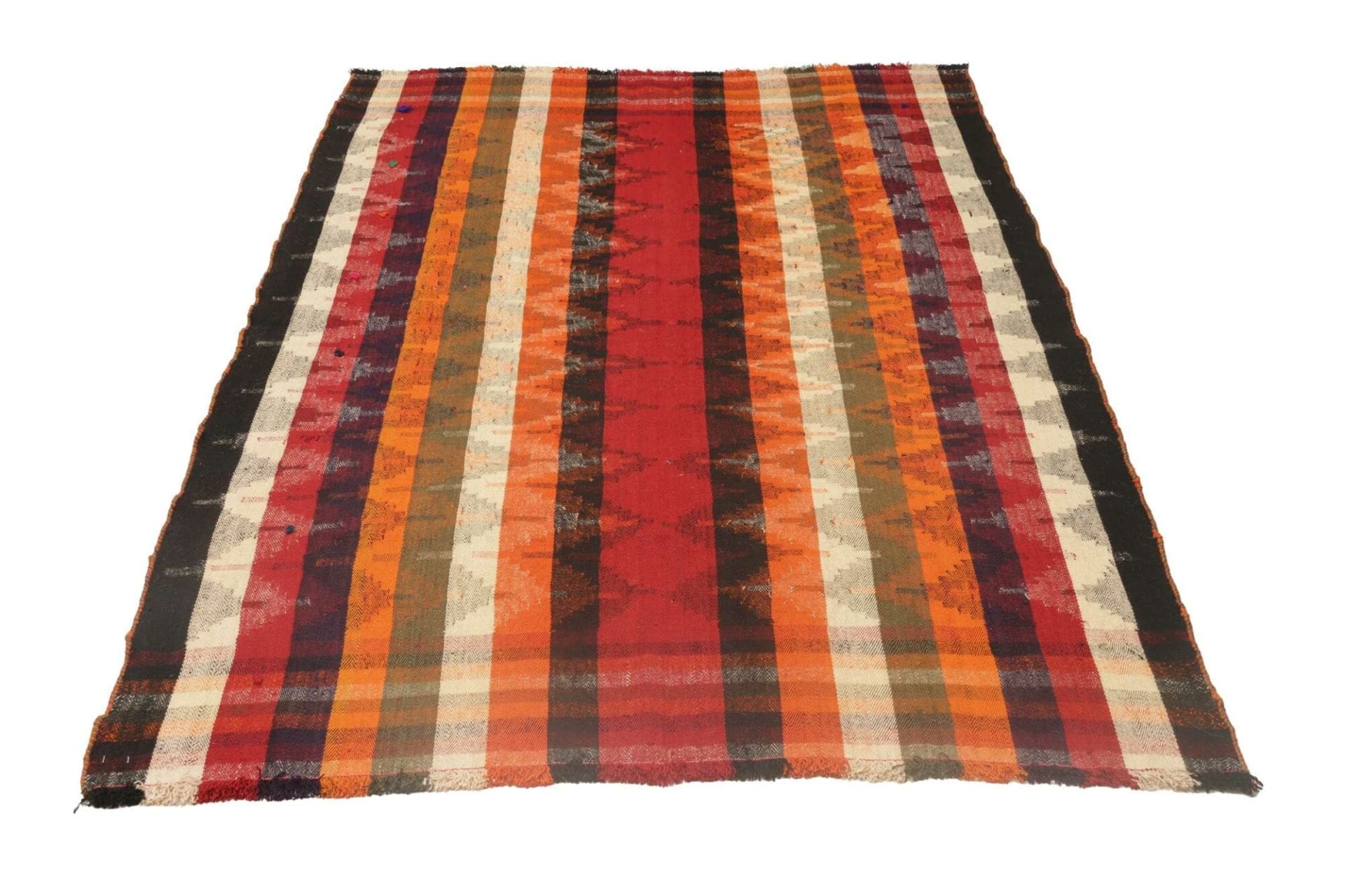 antiker-kelim-teppich-148-x-202cm-handgewebt-rustikales-flair-1 Kelim Perserteppich aus Iran, 148 × 202 cm