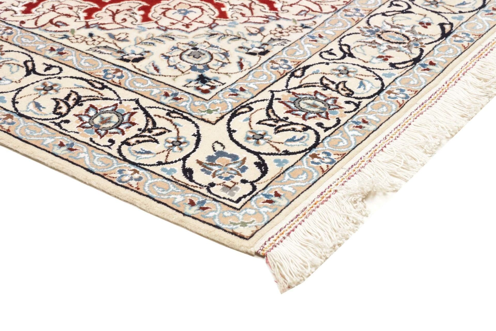 Nain Perserteppich aus Iran, 137 × 213 cm