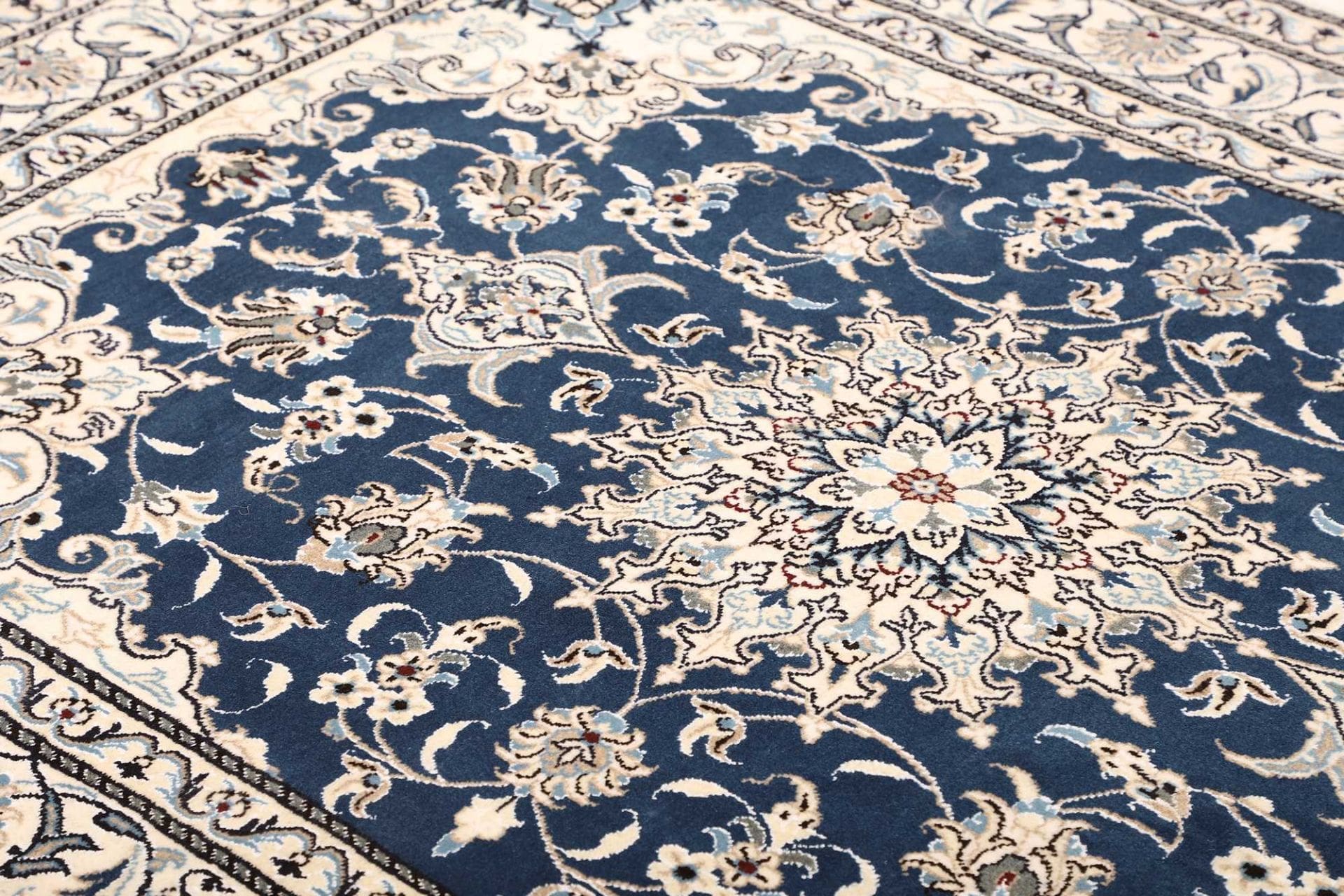 Handgeknüpfter Nain Perserteppich, 155 × 205 cm, Wolle