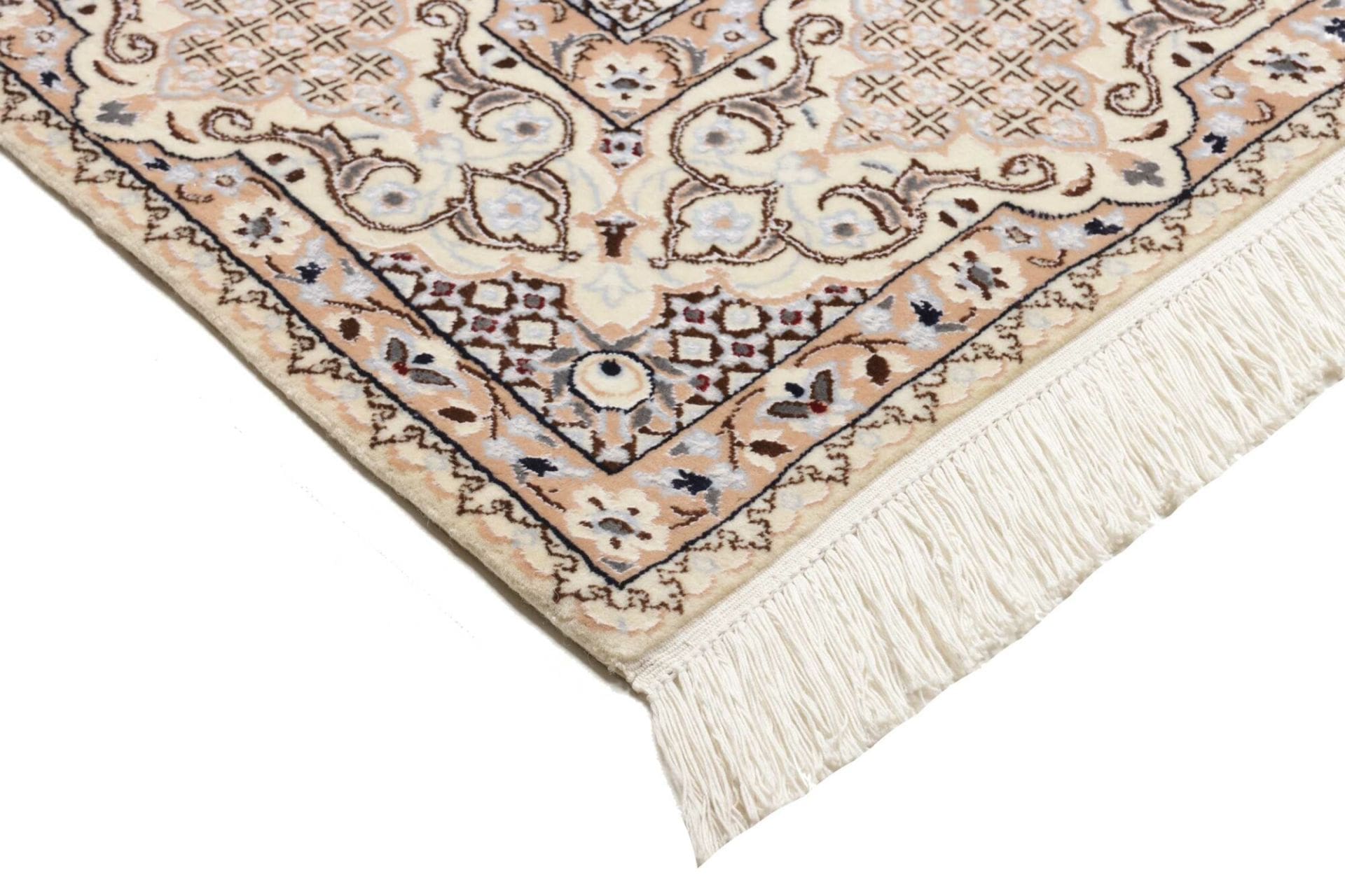 Nain Perserteppich aus Iran, 129 × 201 cm