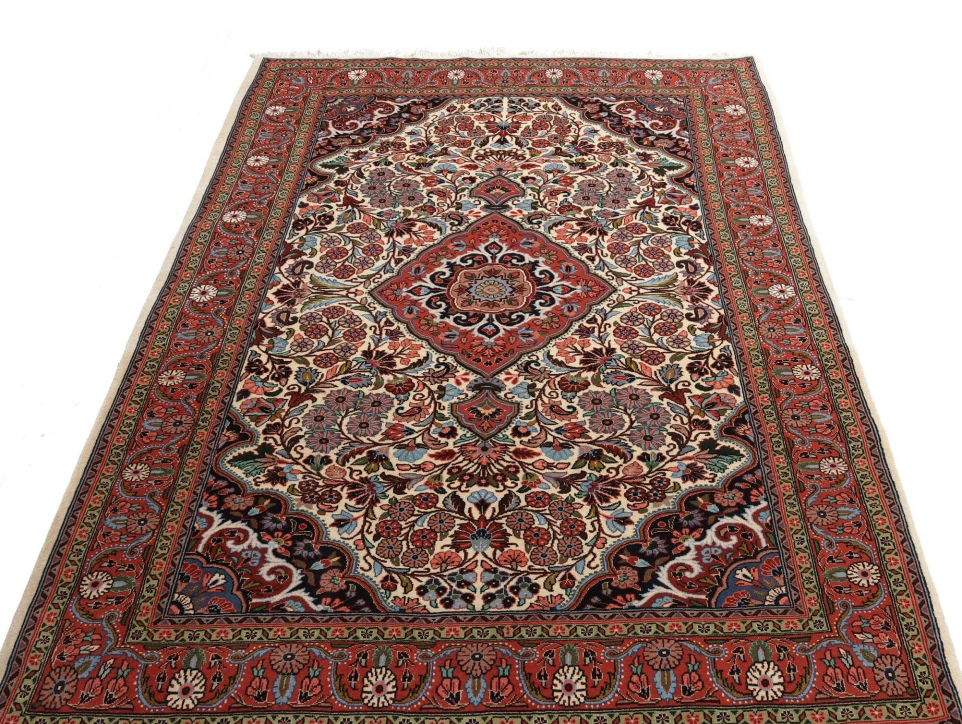 Sarough Farahan Perserteppich 140 × 215 cm aus Wolle, handgeknüpft