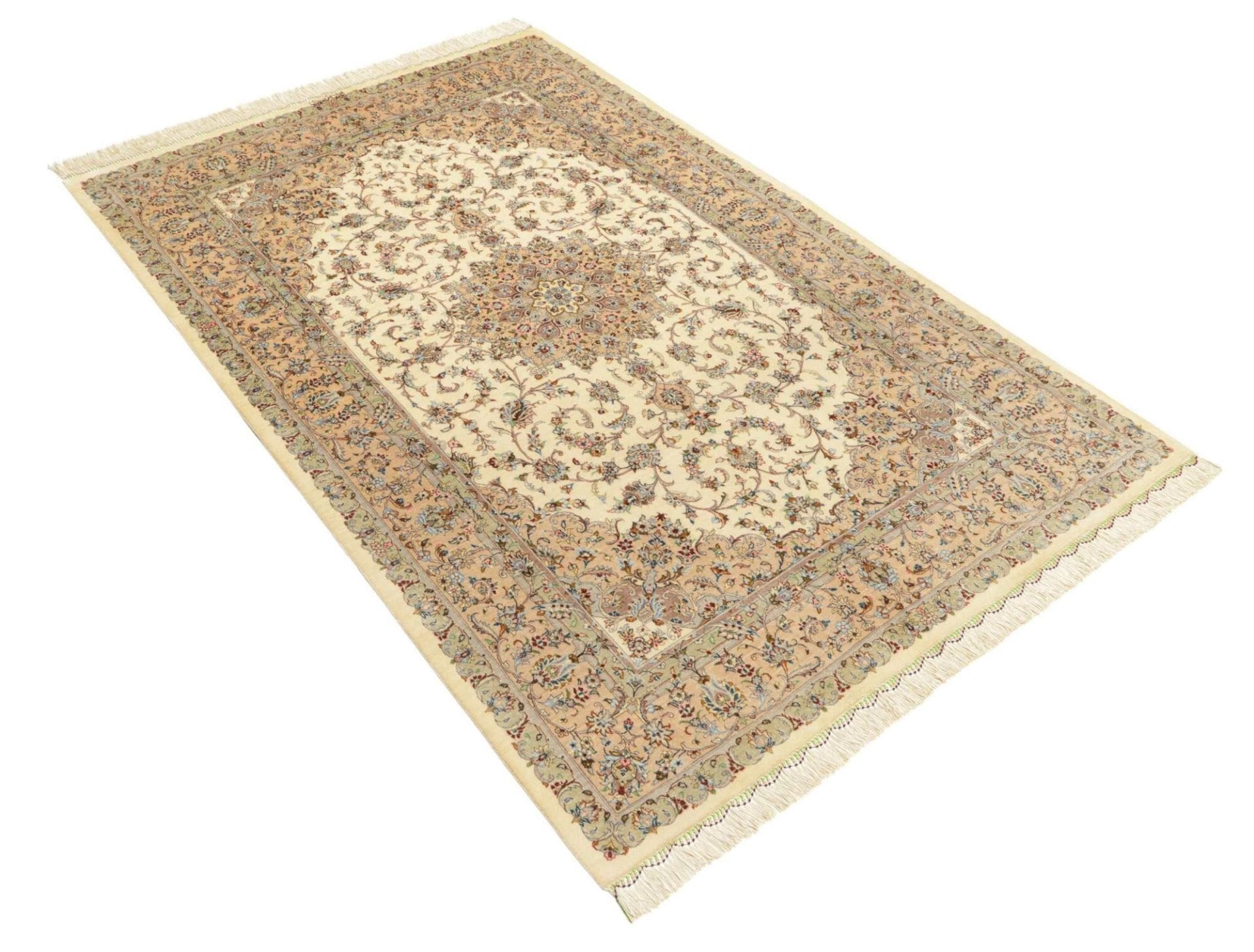 Ghom Perserteppich aus Iran, 129 × 198 cm
