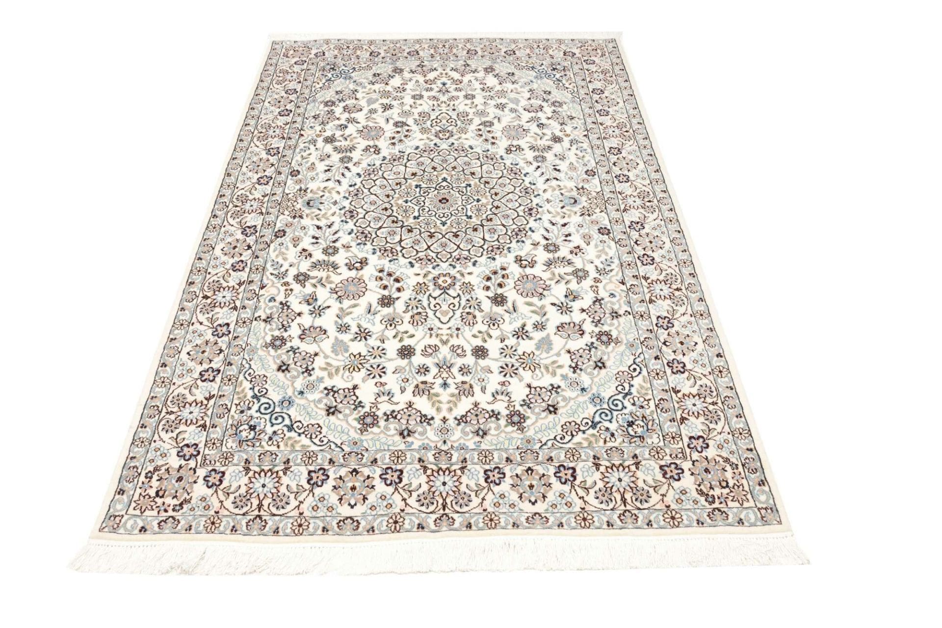 Handgeknüpfter Nain Perserteppich, 133 × 207 cm, Wolle