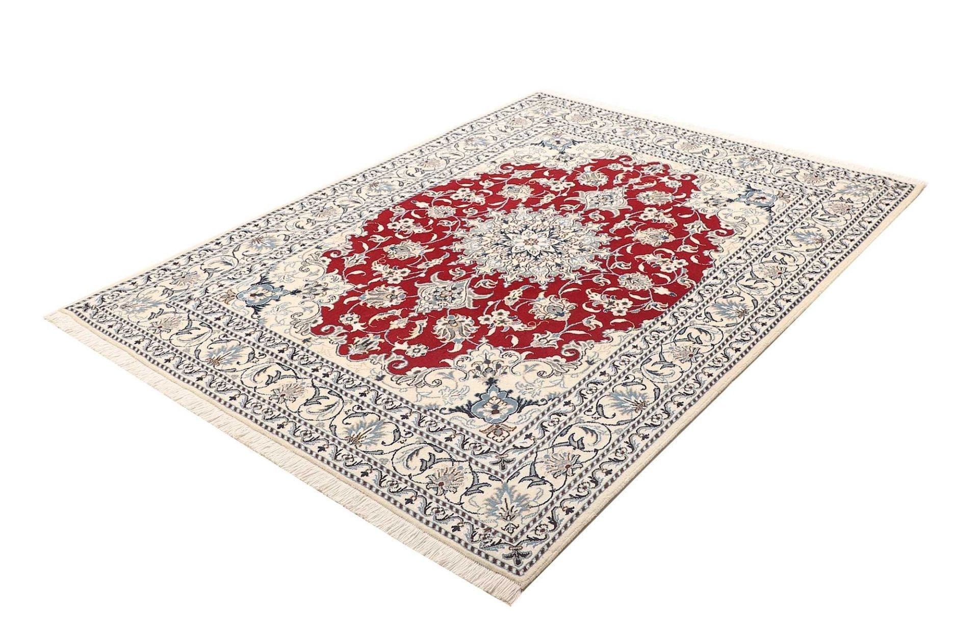 Handgeknüpfter Nain Perserteppich 153 × 196 cm