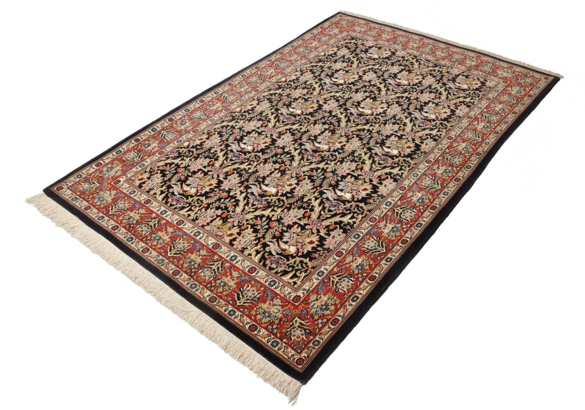 Isfahan Perserteppich aus Iran, 137 × 202 cm