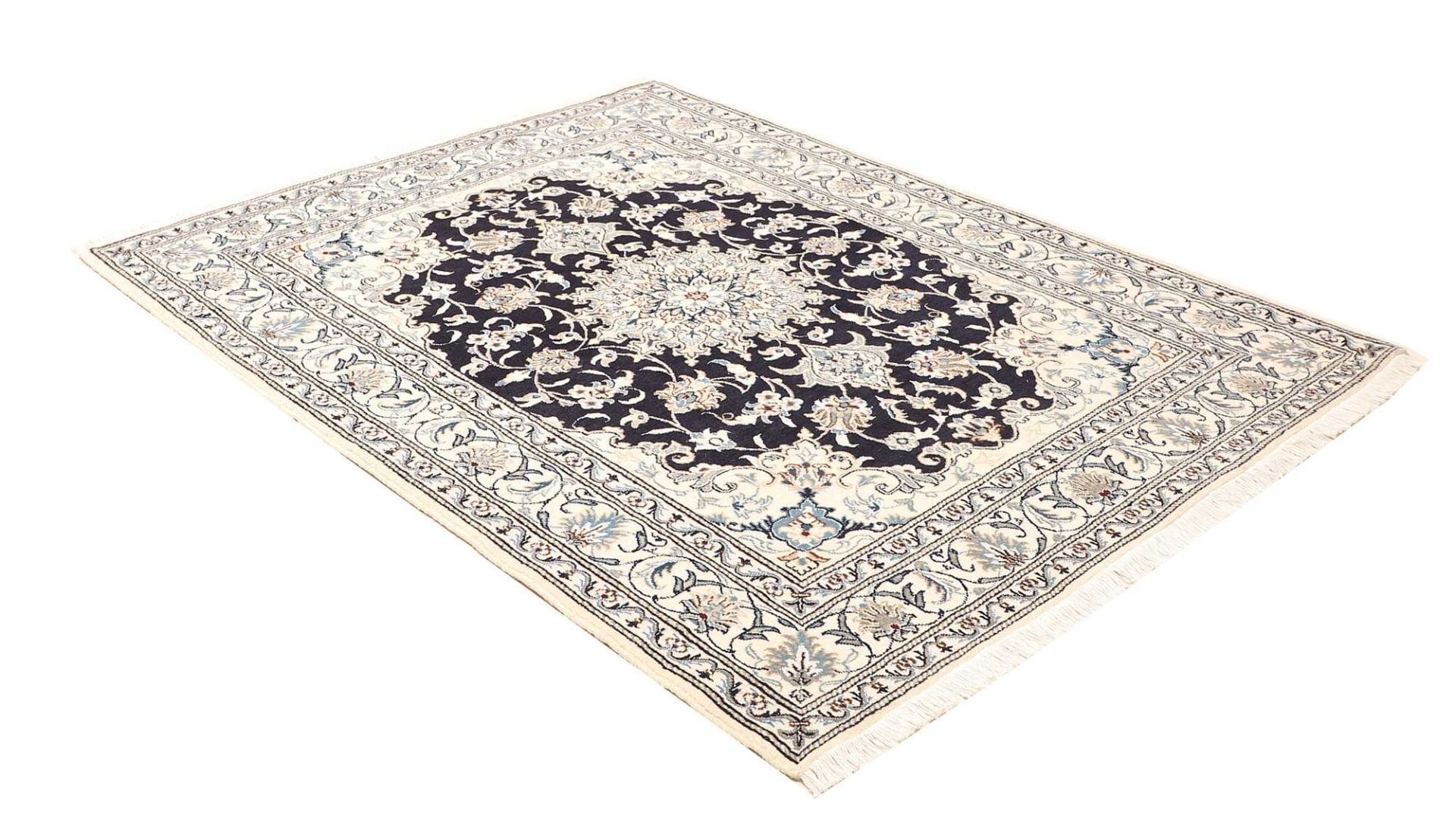 Nain Perserteppich 155 × 202 cm aus Wolle, handgeknüpft