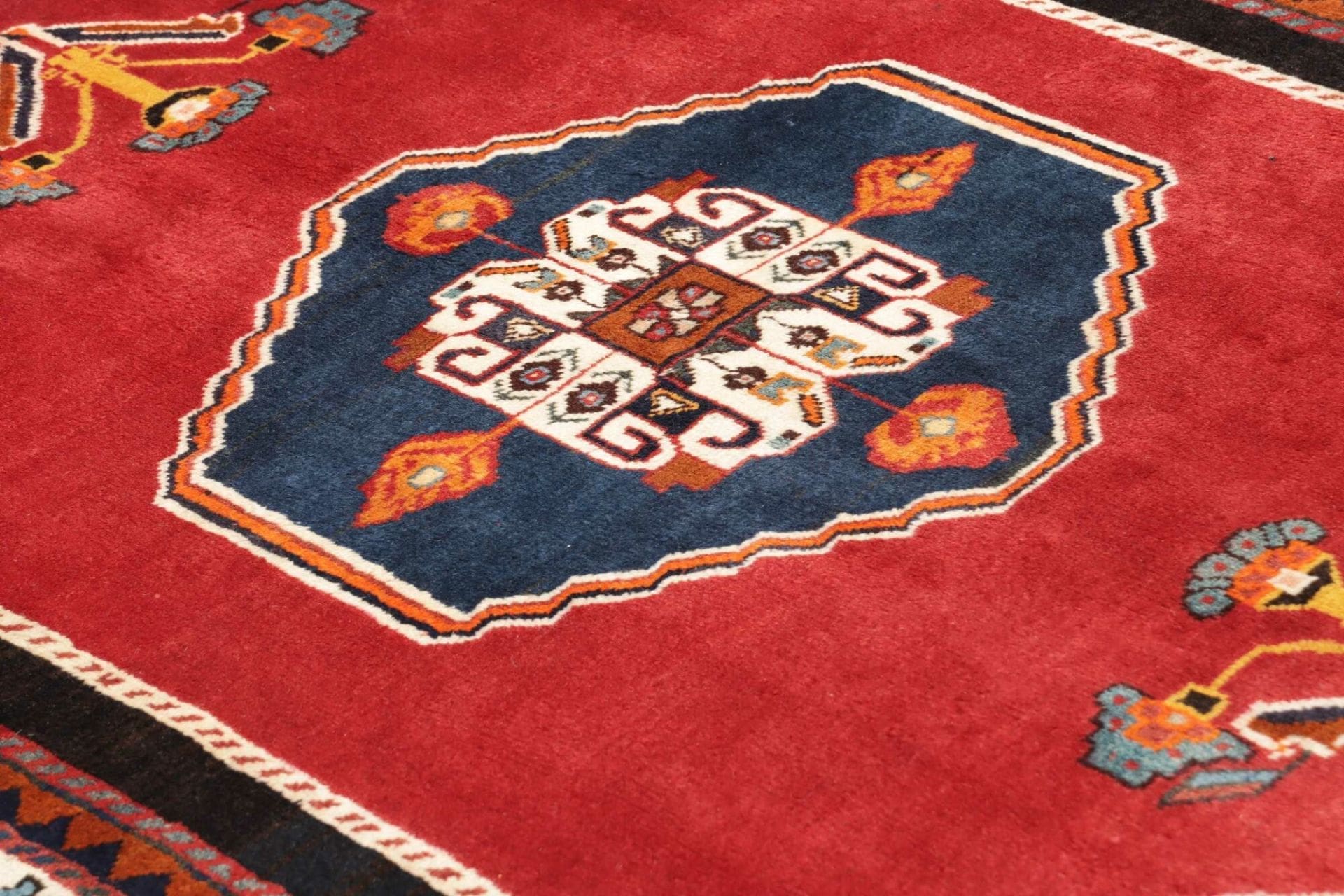 Qashqai Perserteppich 153 × 206 cm aus Wolle, handgeknüpft