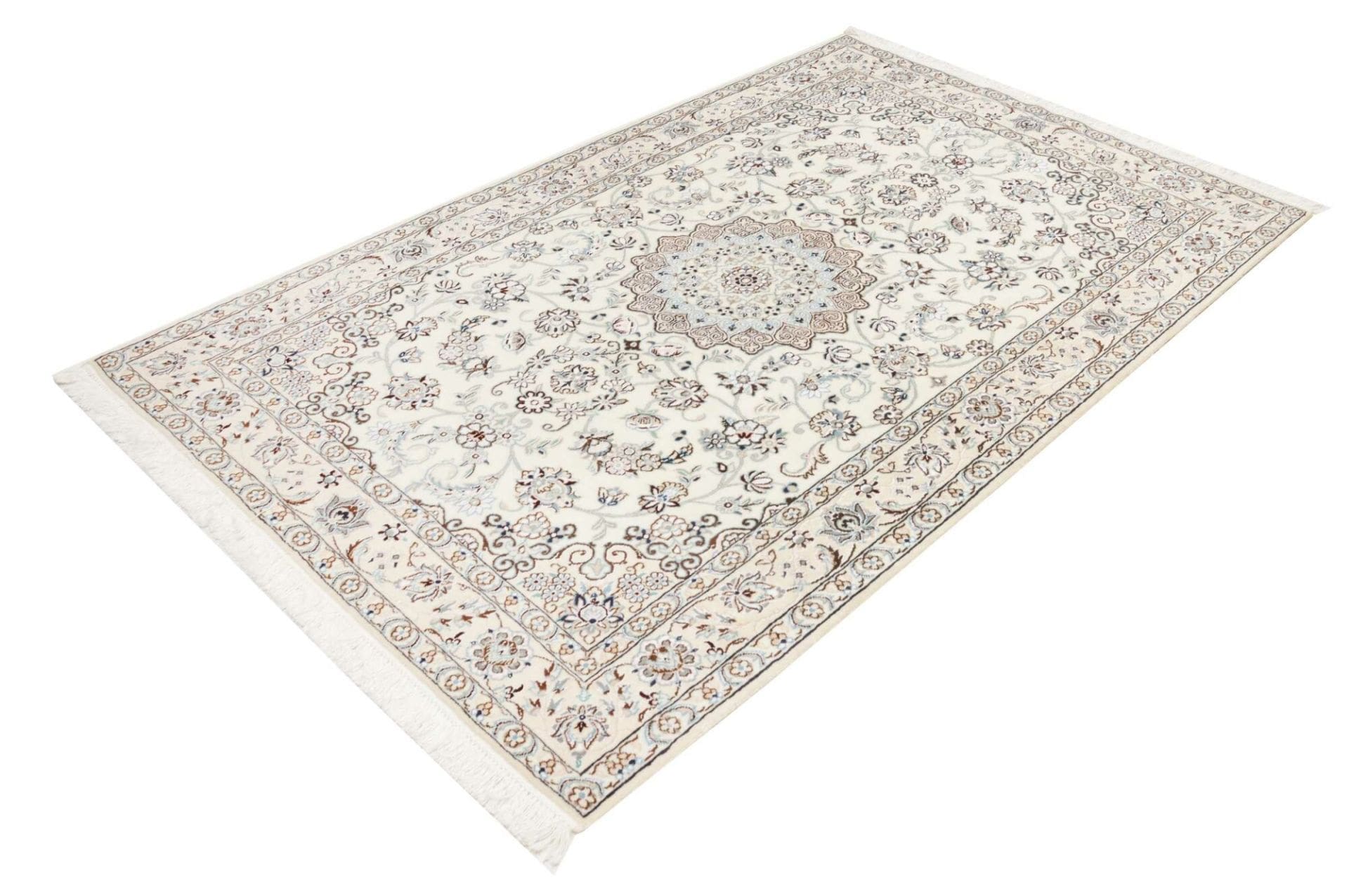 Nain Perserteppich 138 × 210 cm aus Wolle, handgeknüpft
