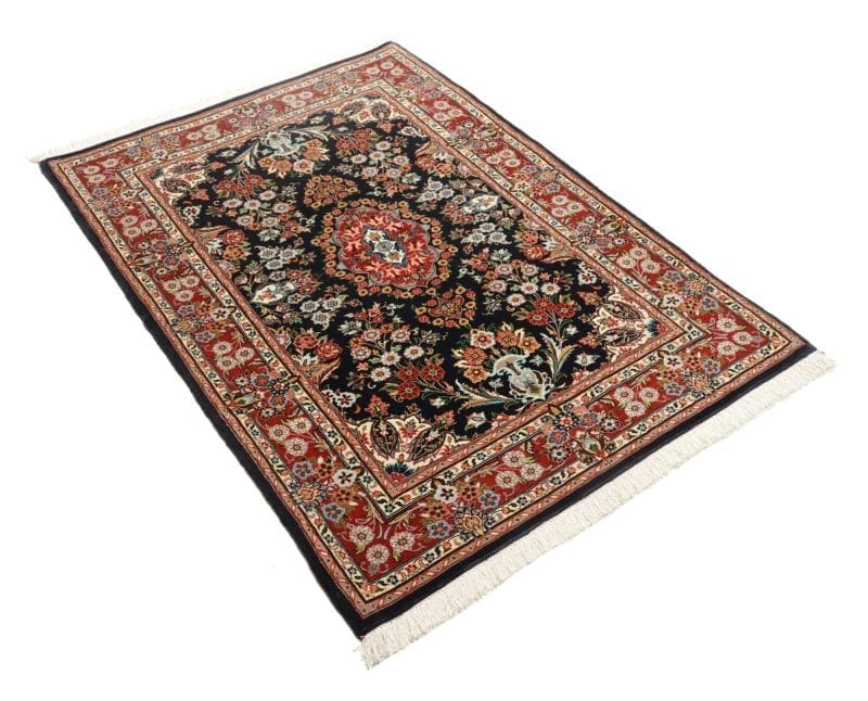 Isfahan Perserteppich aus Iran, 105 × 145 cm