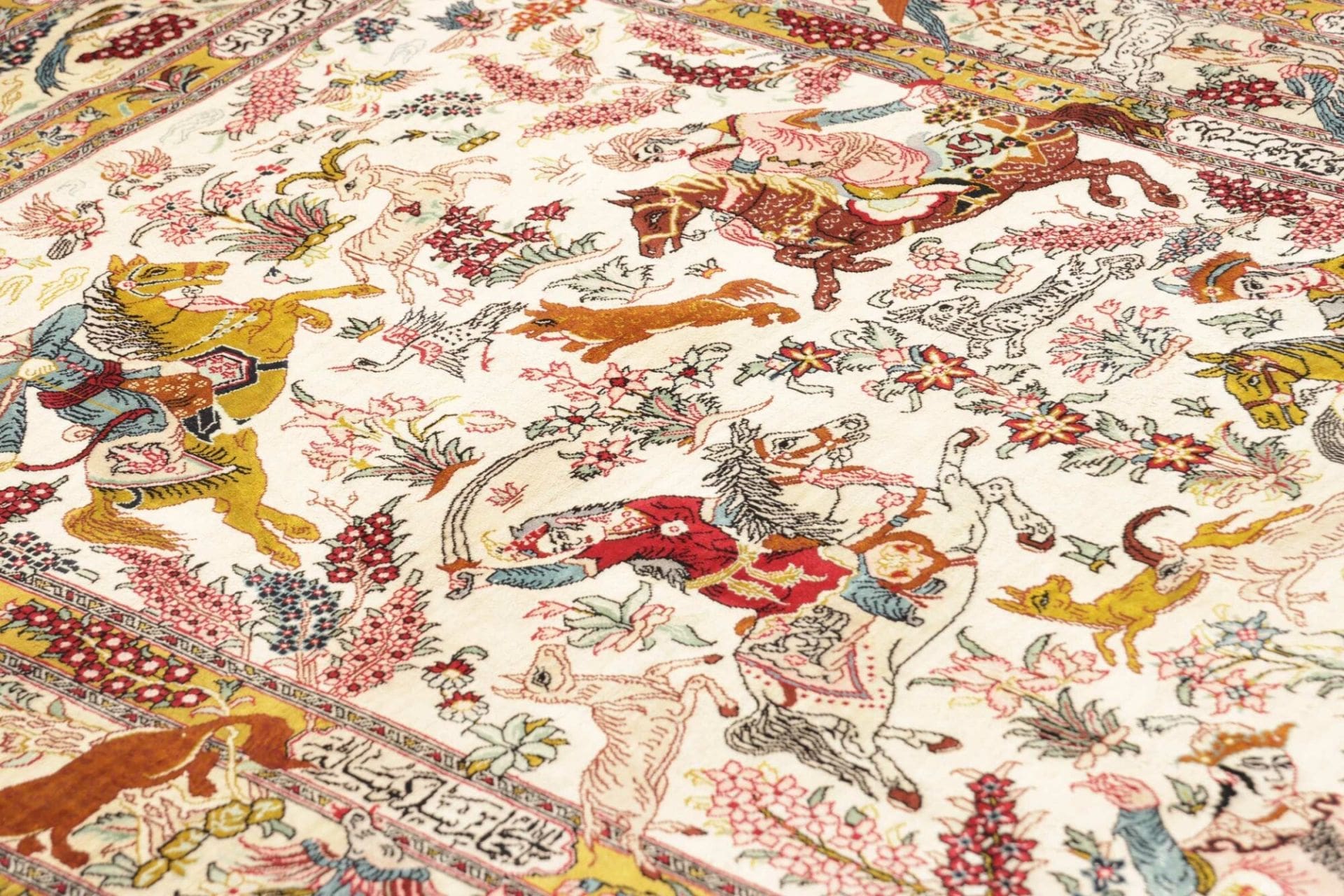 Ghom Perserteppich aus Iran, 101 × 150 cm