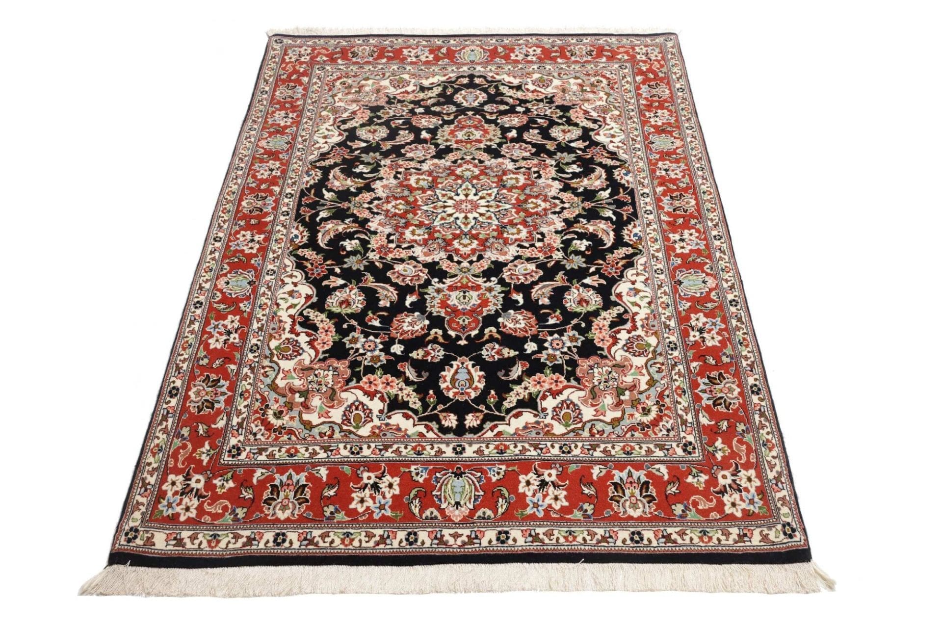 Isfahan Perserteppich aus Iran, 113 × 160 cm