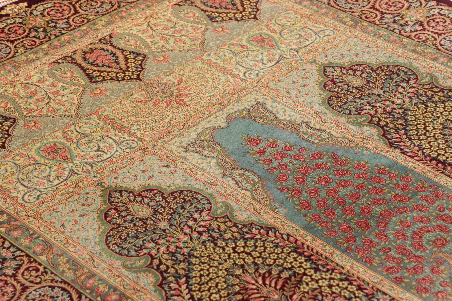 Ghom Perserteppich 106 × 157 cm aus Seide, handgeknüpft