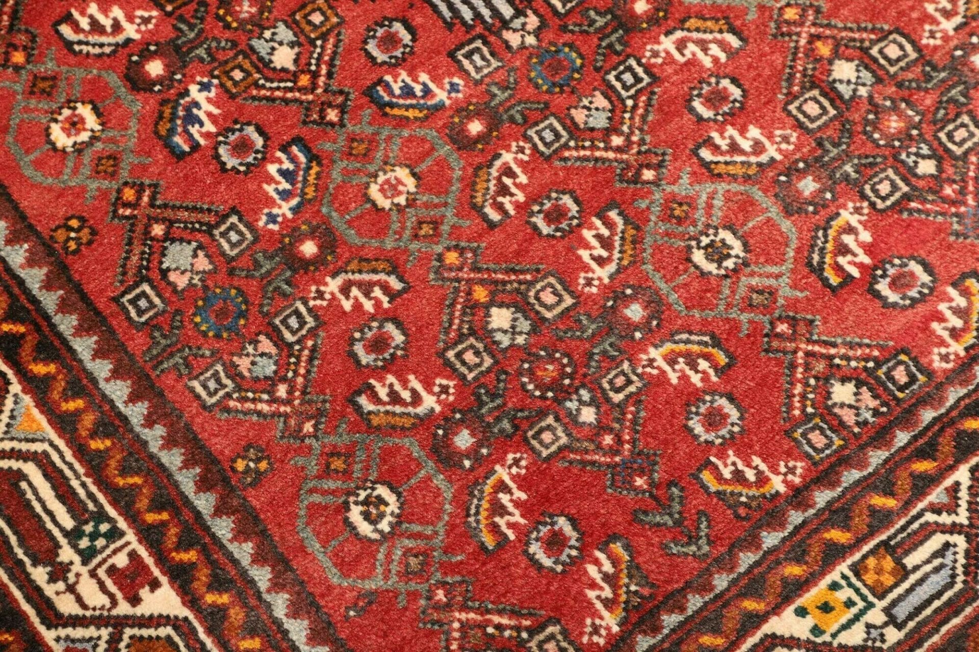Hamadan Herati Perserteppich aus Iran, 105 × 140 cm
