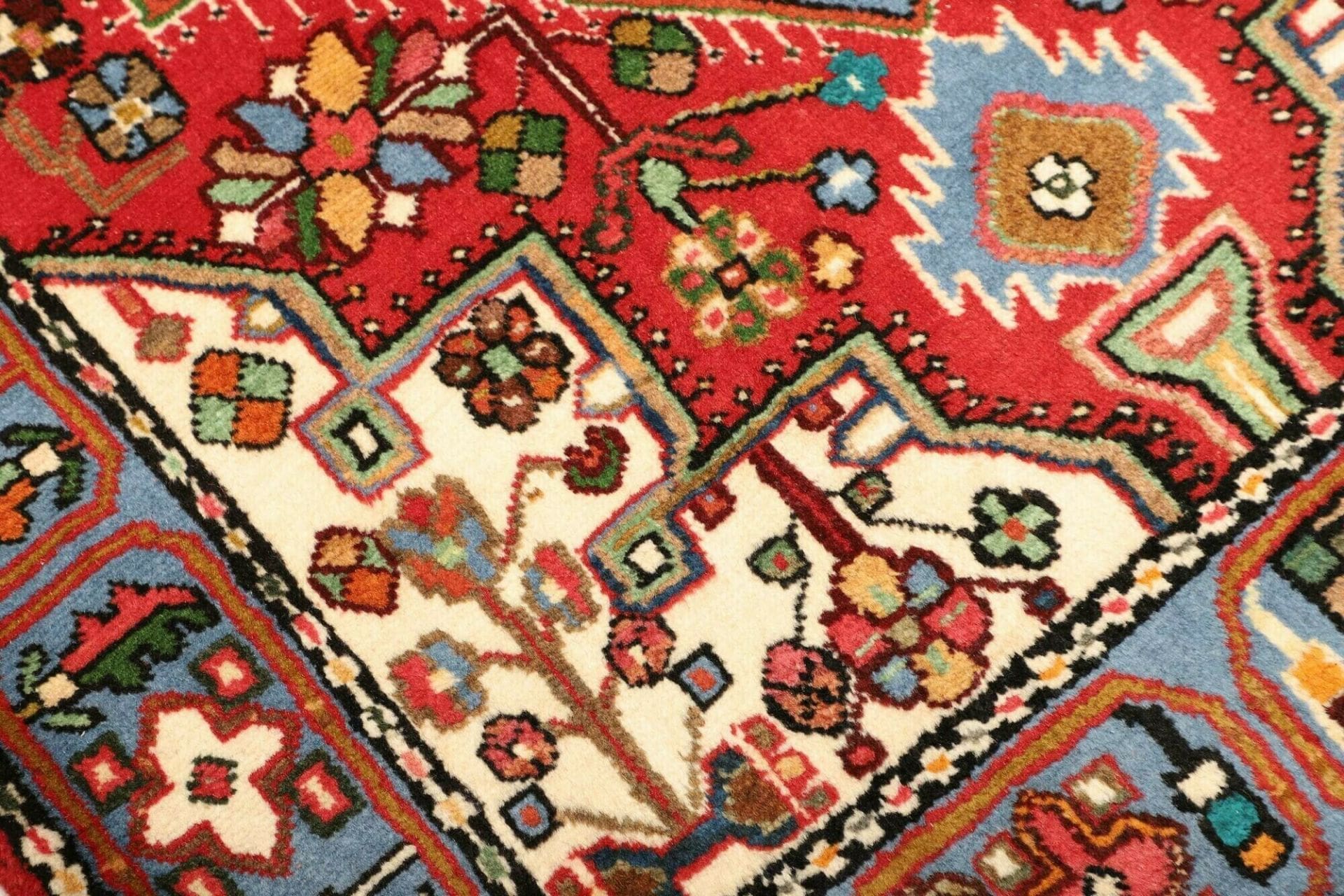 Hamadan Herati Perserteppich 107 × 149 cm aus Wolle, handgeknüpft